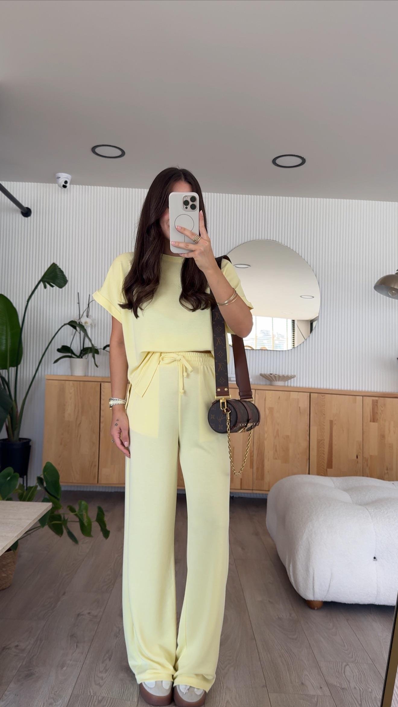 Sarı Bisiklet Yaka Marka Model Pantolon Takım