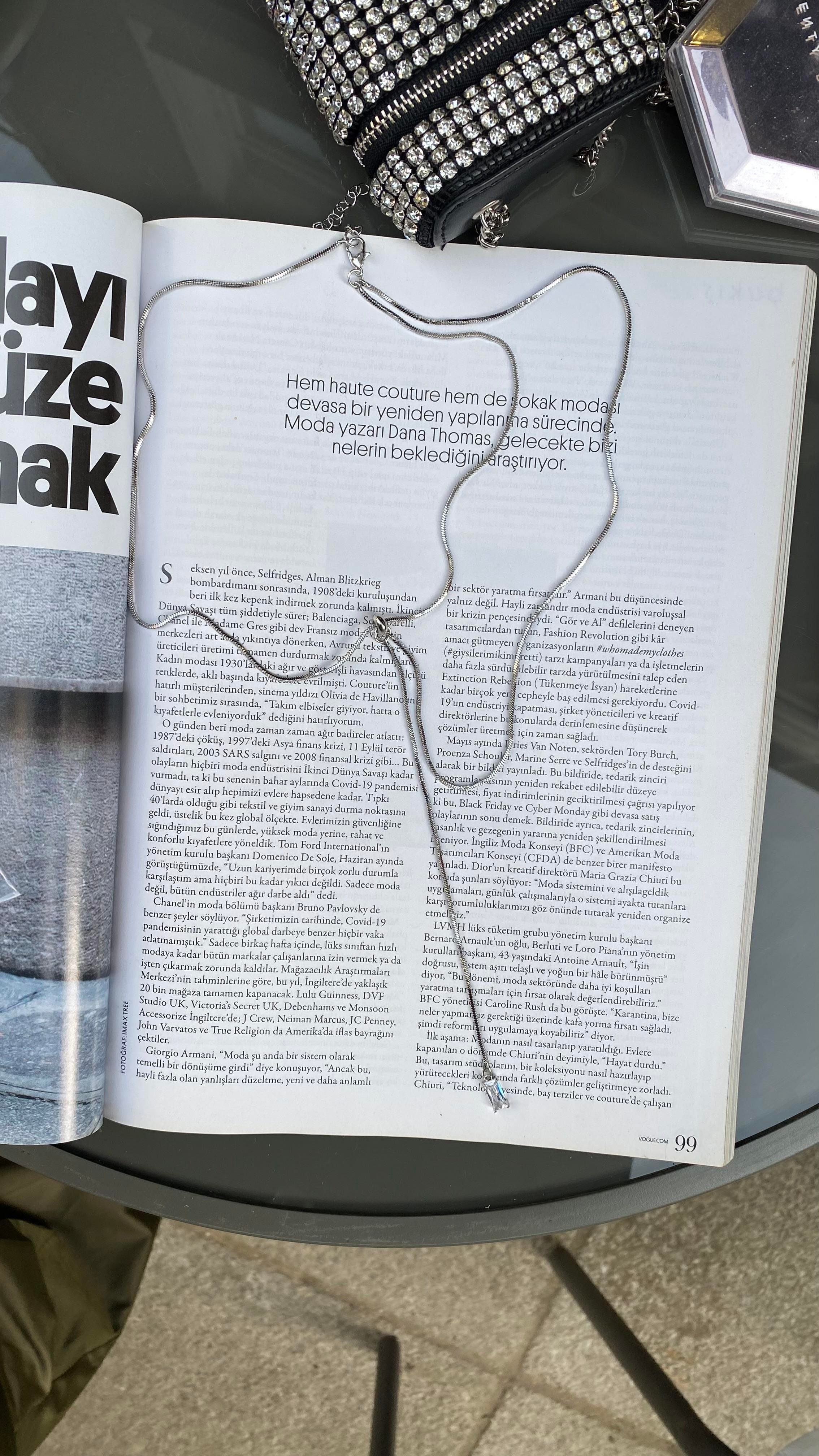 Silver Asansörlü Taş Detaylı Kolye