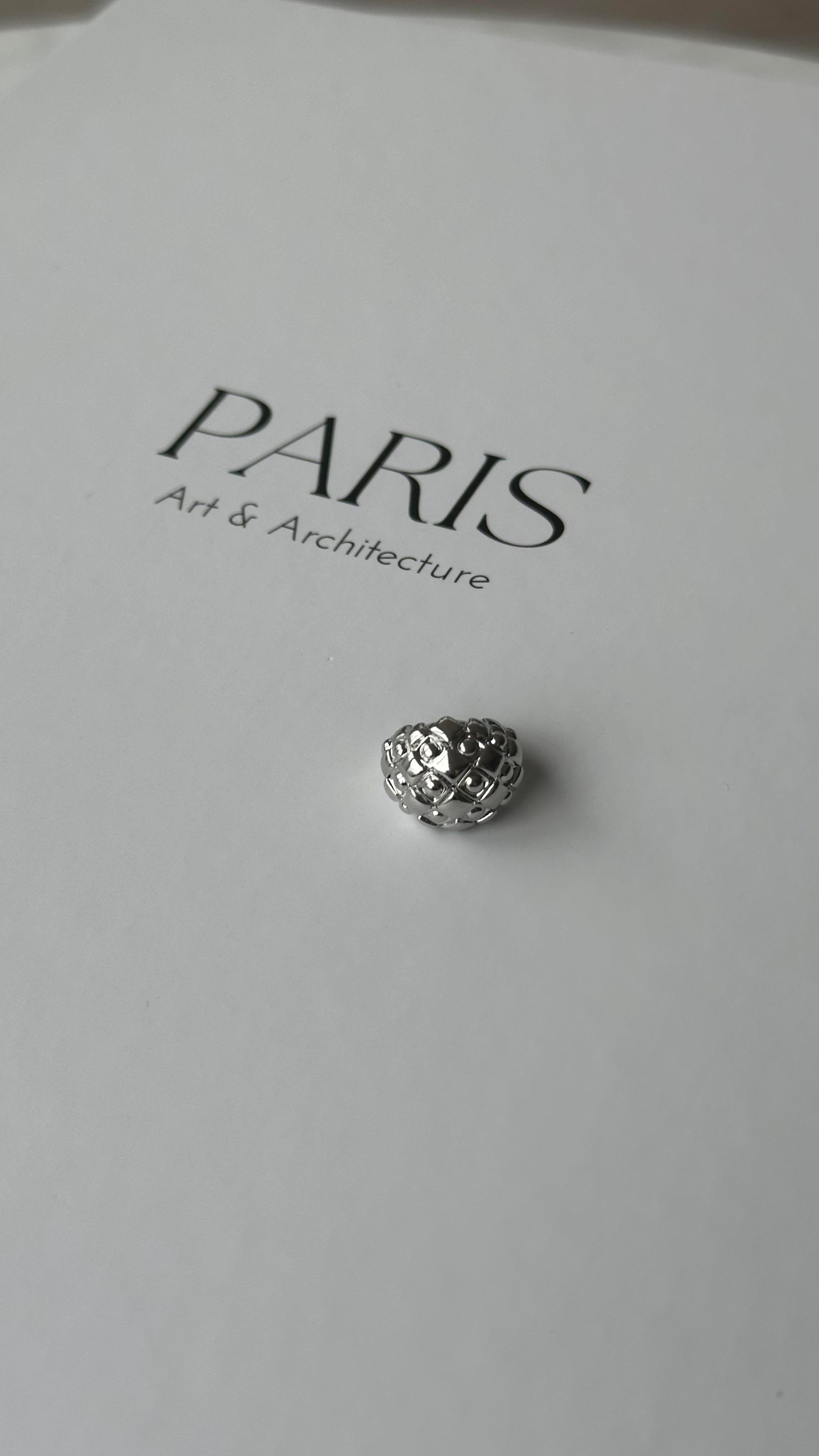 Silver Baklava Desen Kıkırdak Küpe