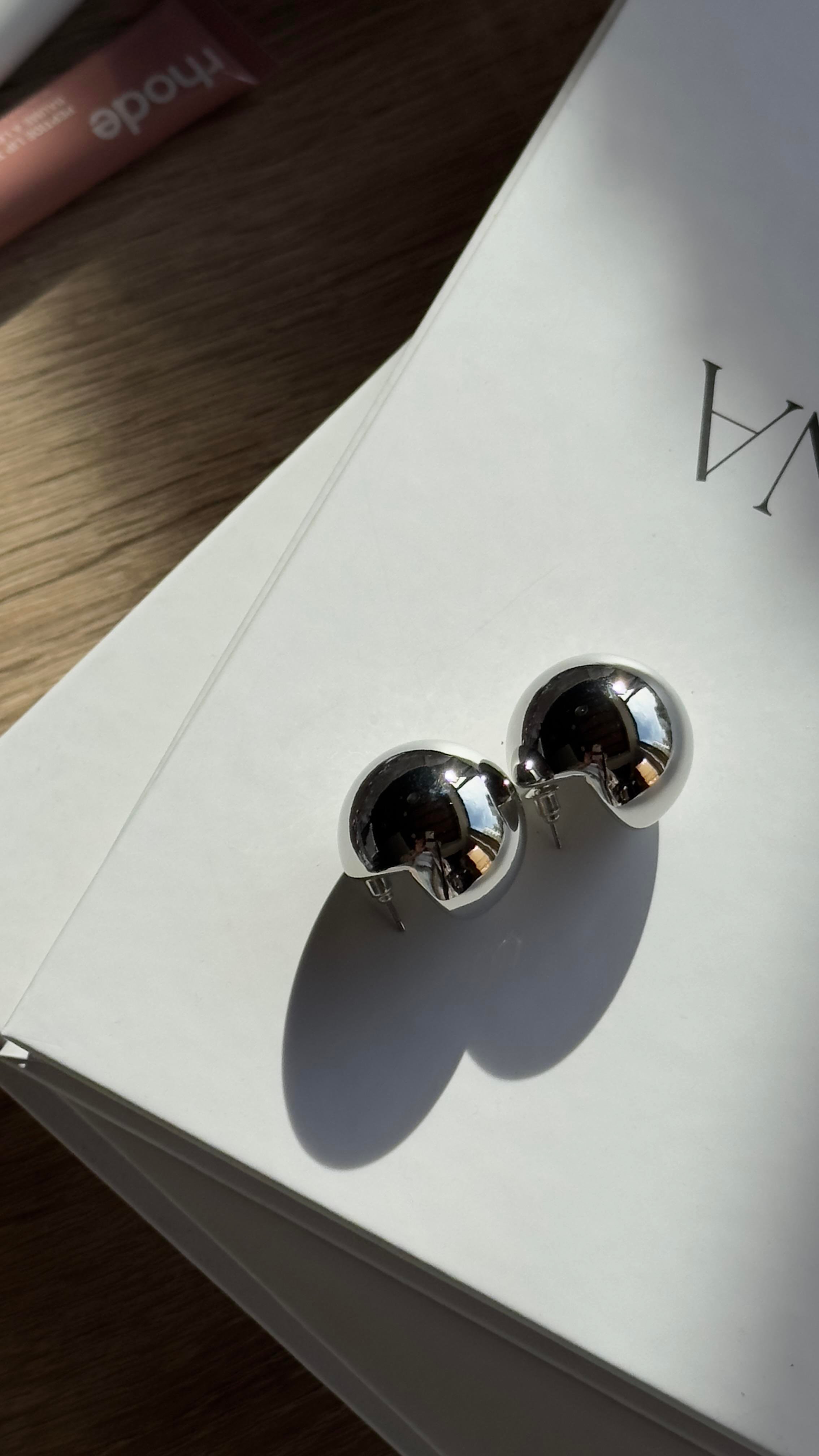 Silver Bombeli Kesik Daire Küpe