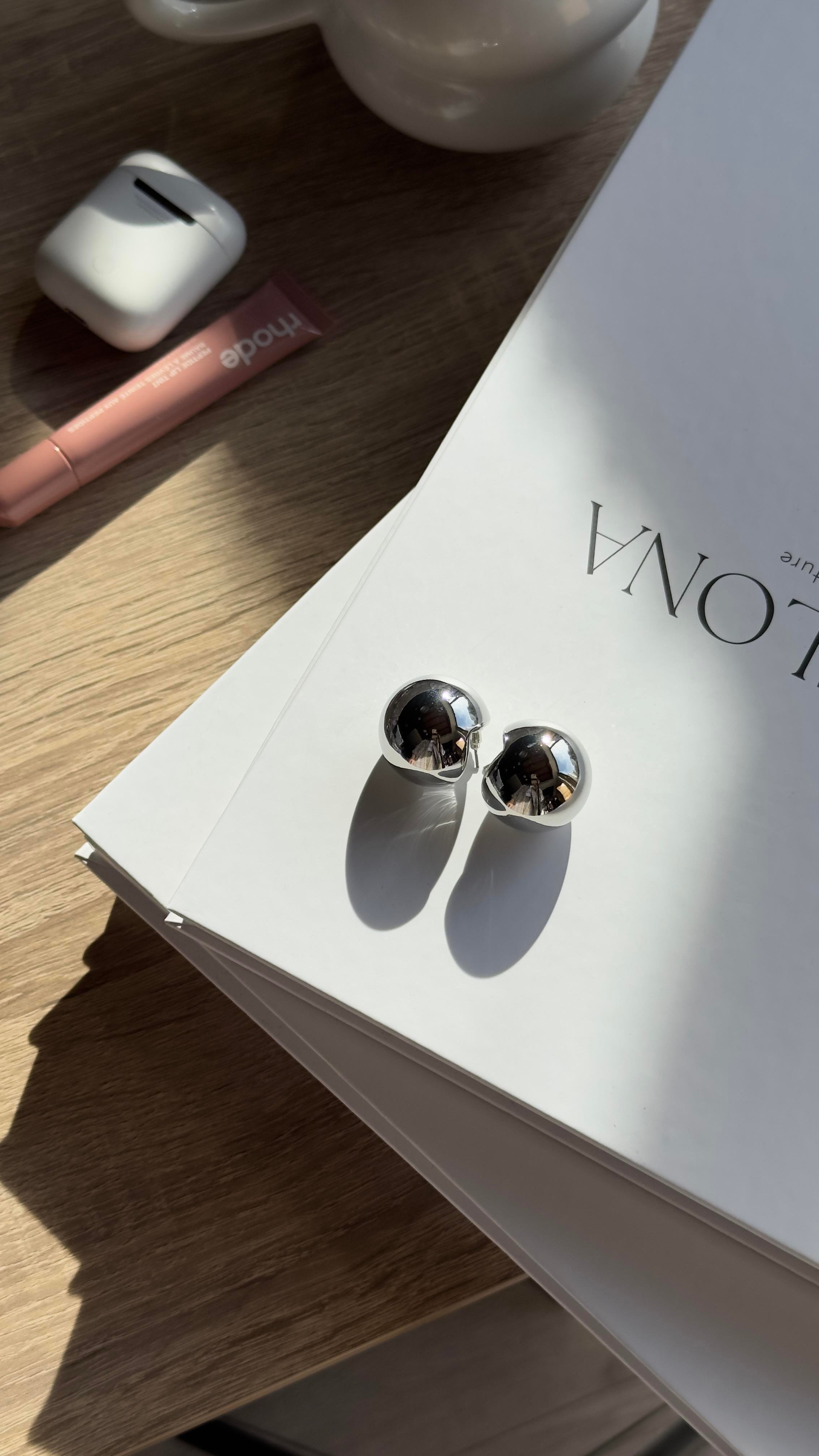 Silver Bombeli Kesik Daire Küpe