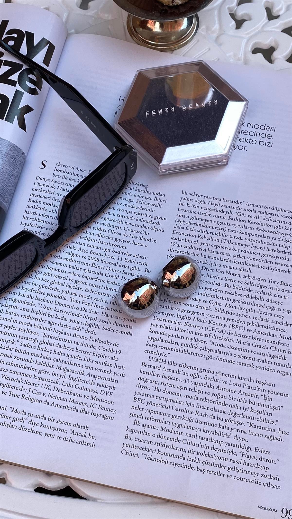 Silver Büyük Yüvarlak Bombeli Küpe 