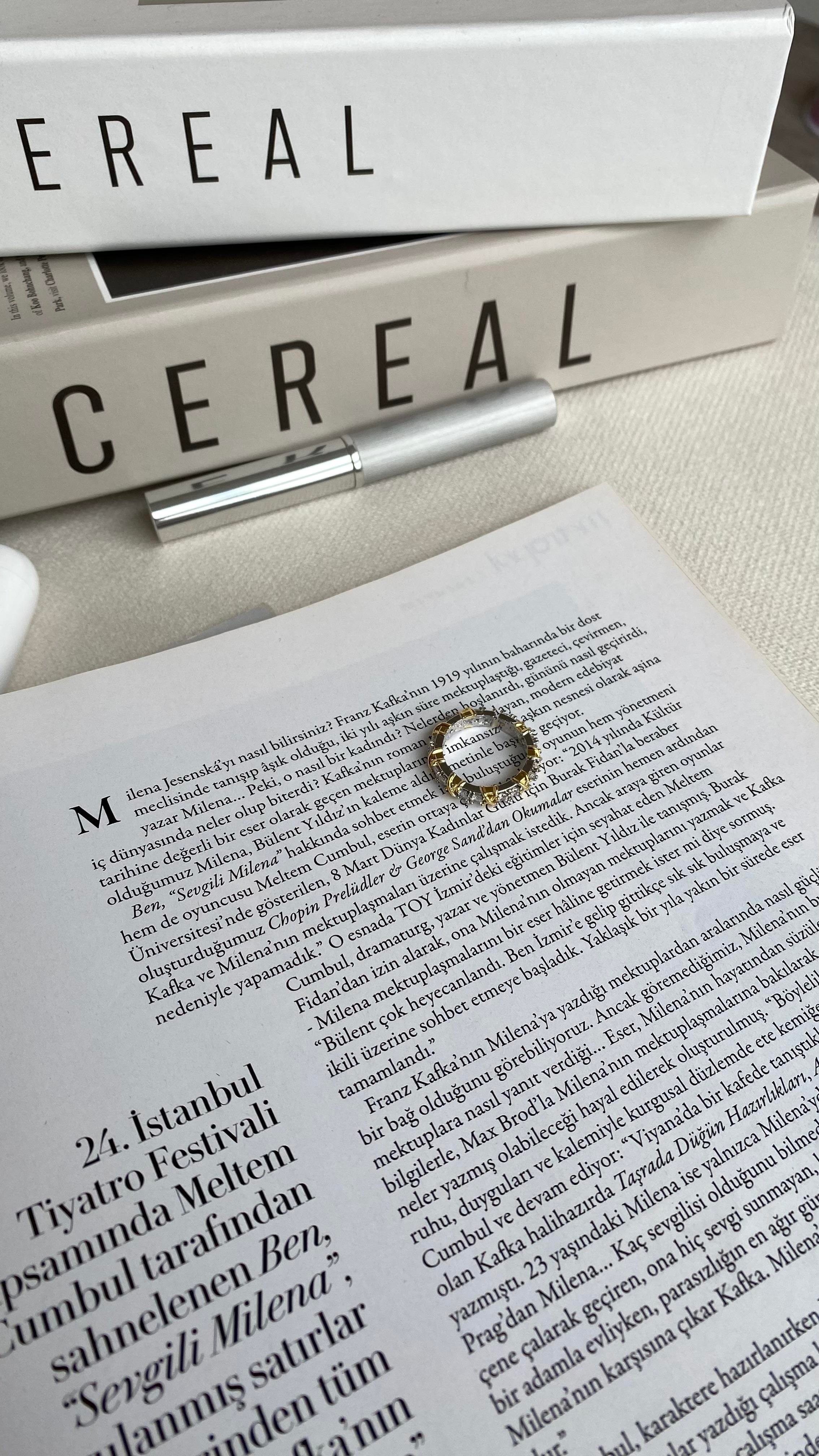 Silver Gold Taşlı XO Marka Model Yüzük