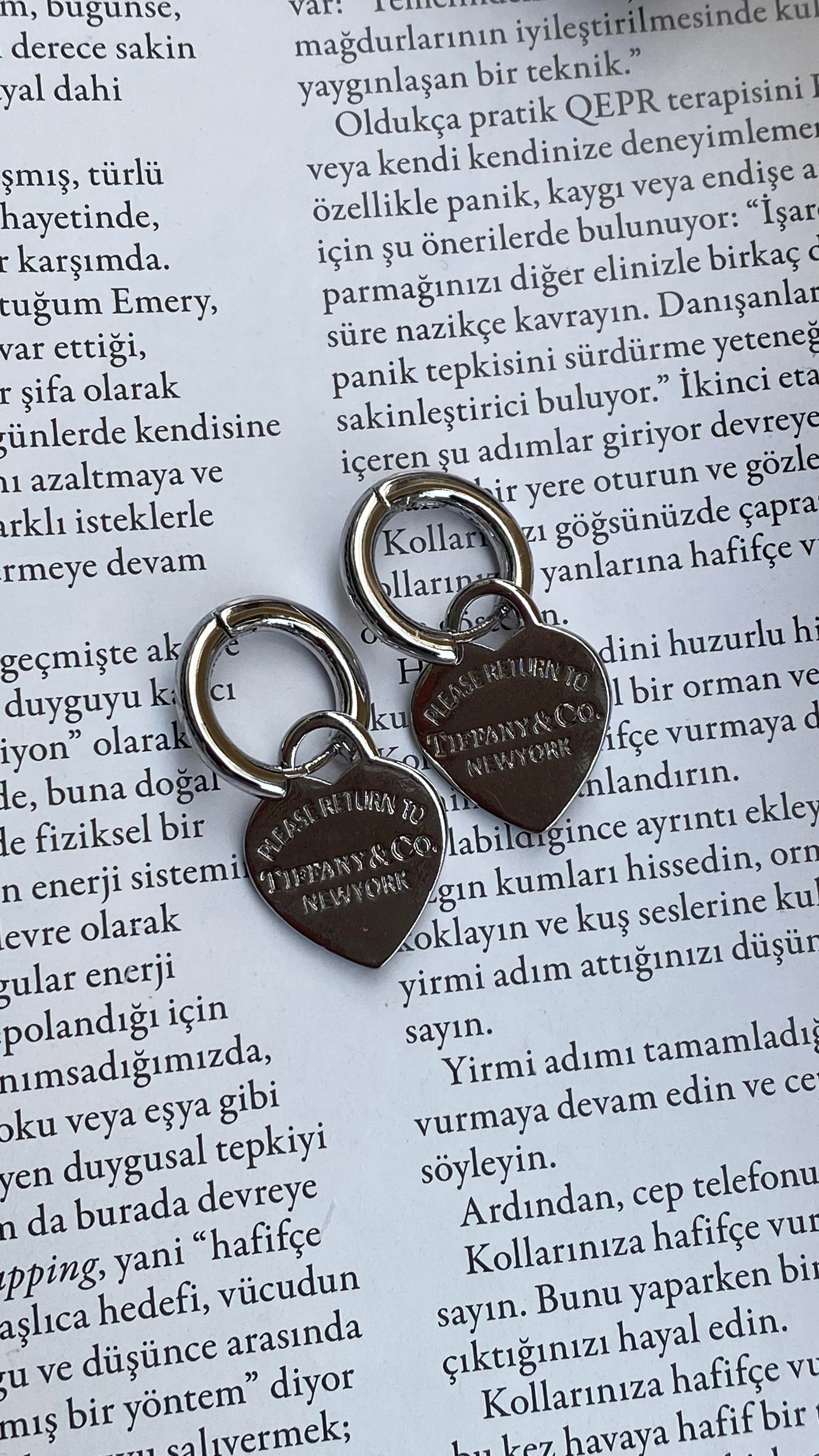 Silver Marka Model Kalp Küpe