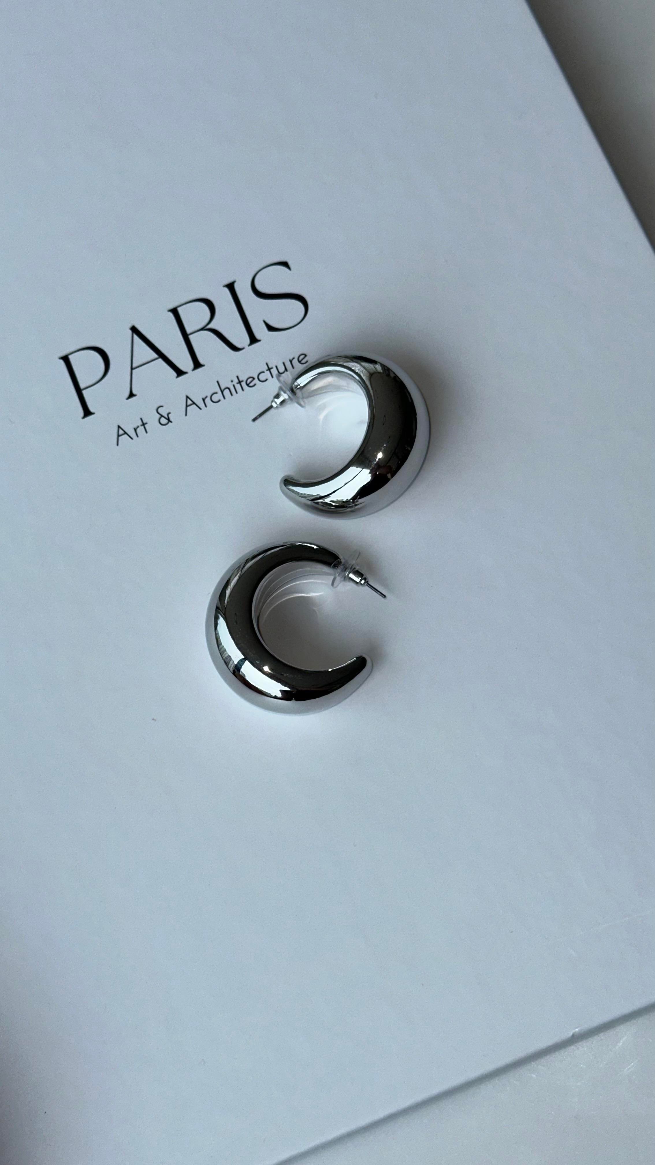 Silver Oval Büyük Bombeli Küpe