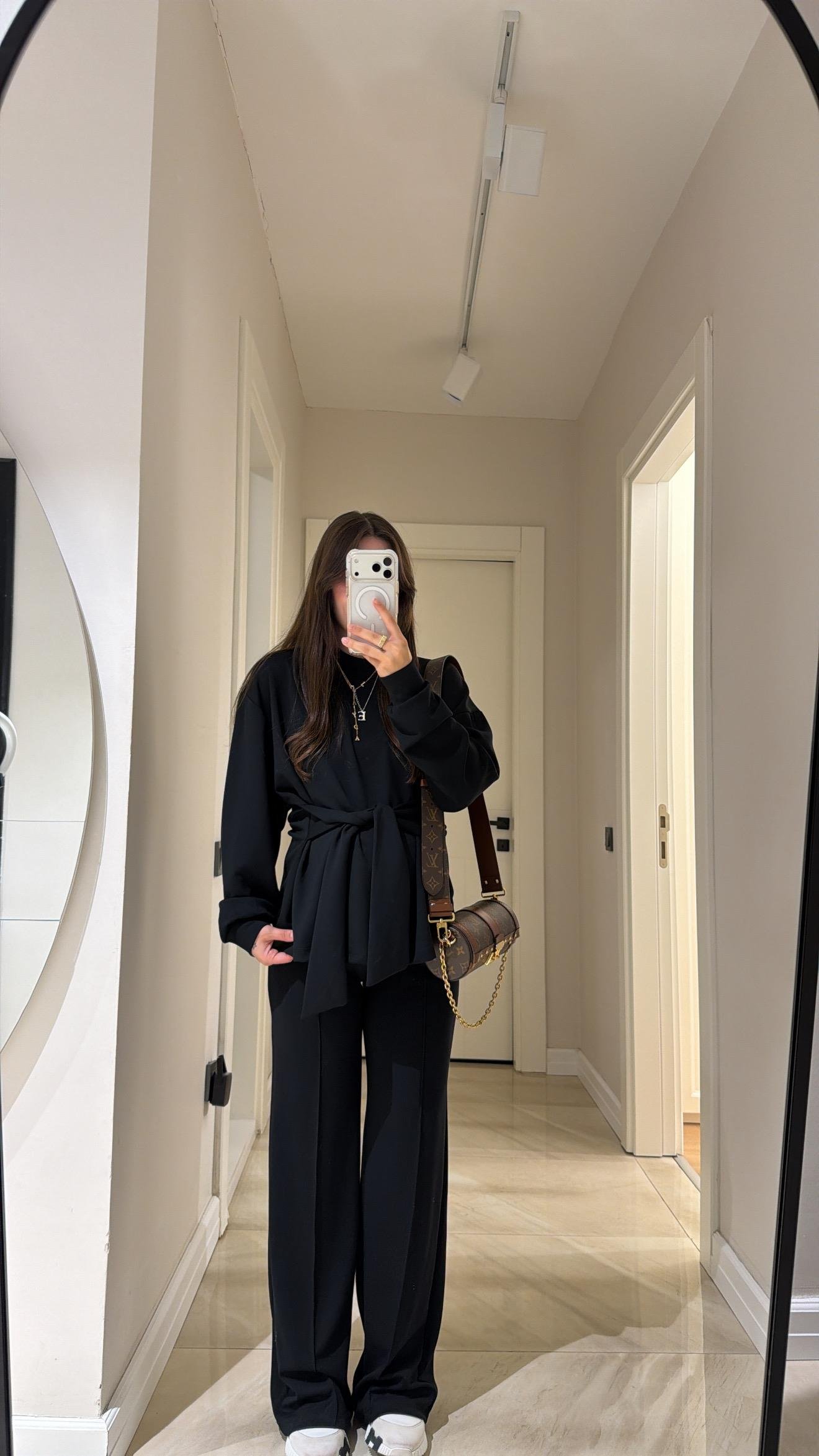 Siyah Bağlama Detaylı Sweat Pantolon Takım 