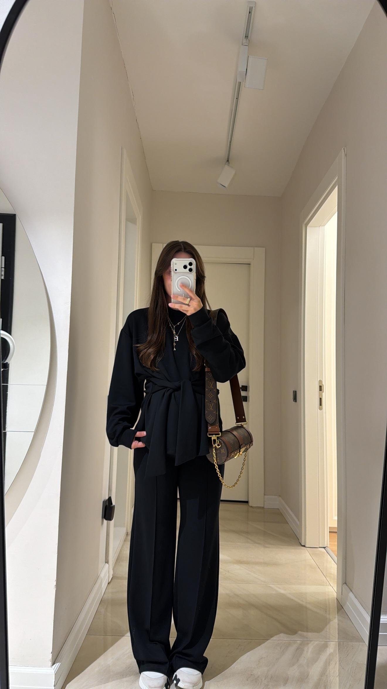 Siyah Bağlama Detaylı Sweat Pantolon Takım 