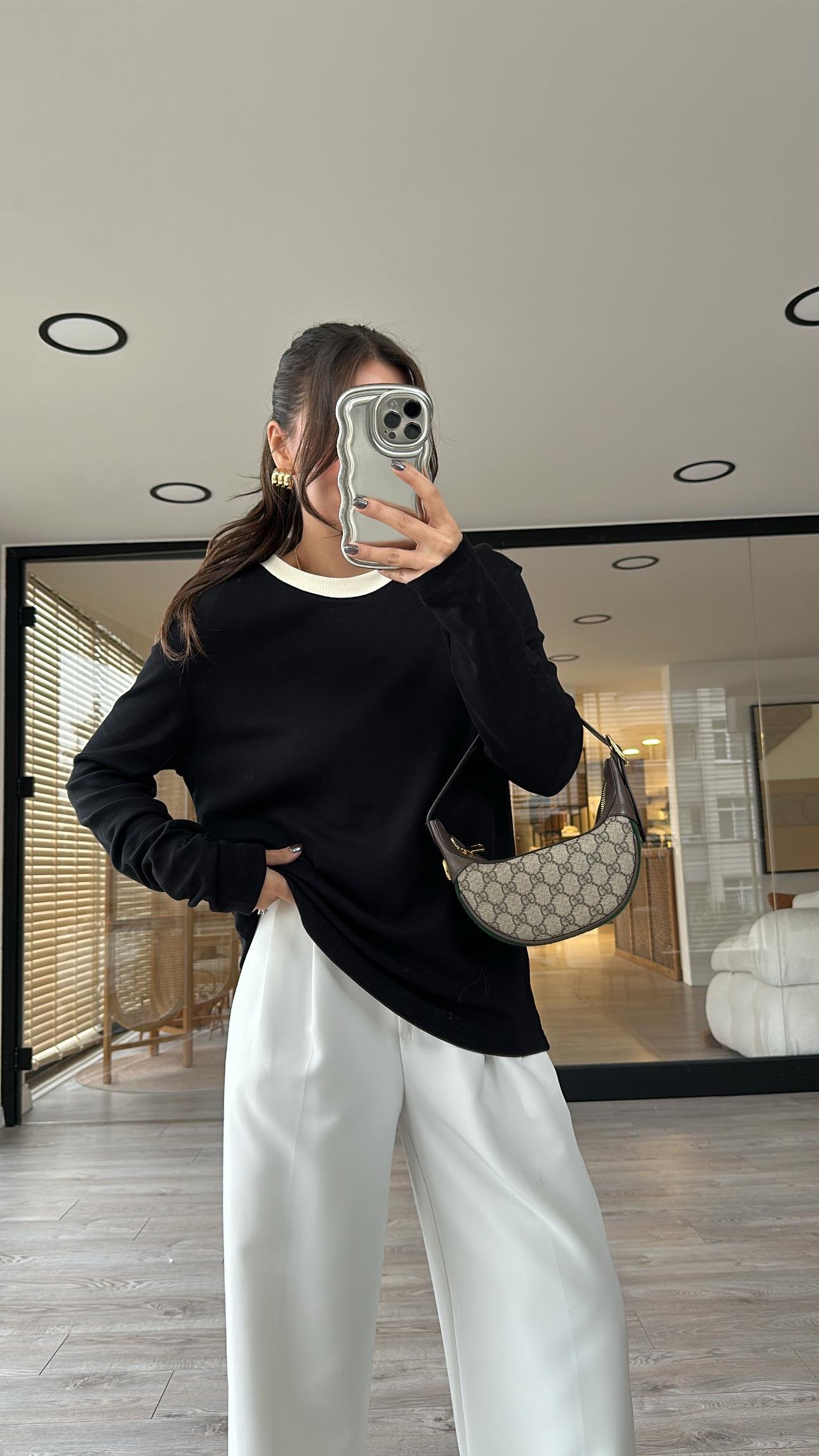 Siyah Bej Ribanalı Marka Model İnce Sweat 