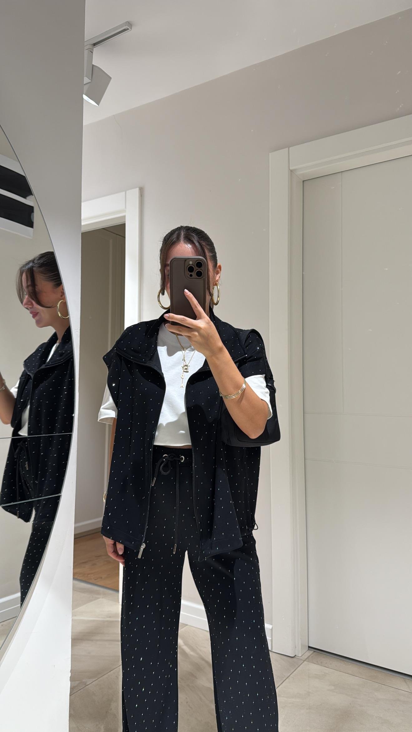 Siyah Bel Lastikli Taşlı Pantolon Takım