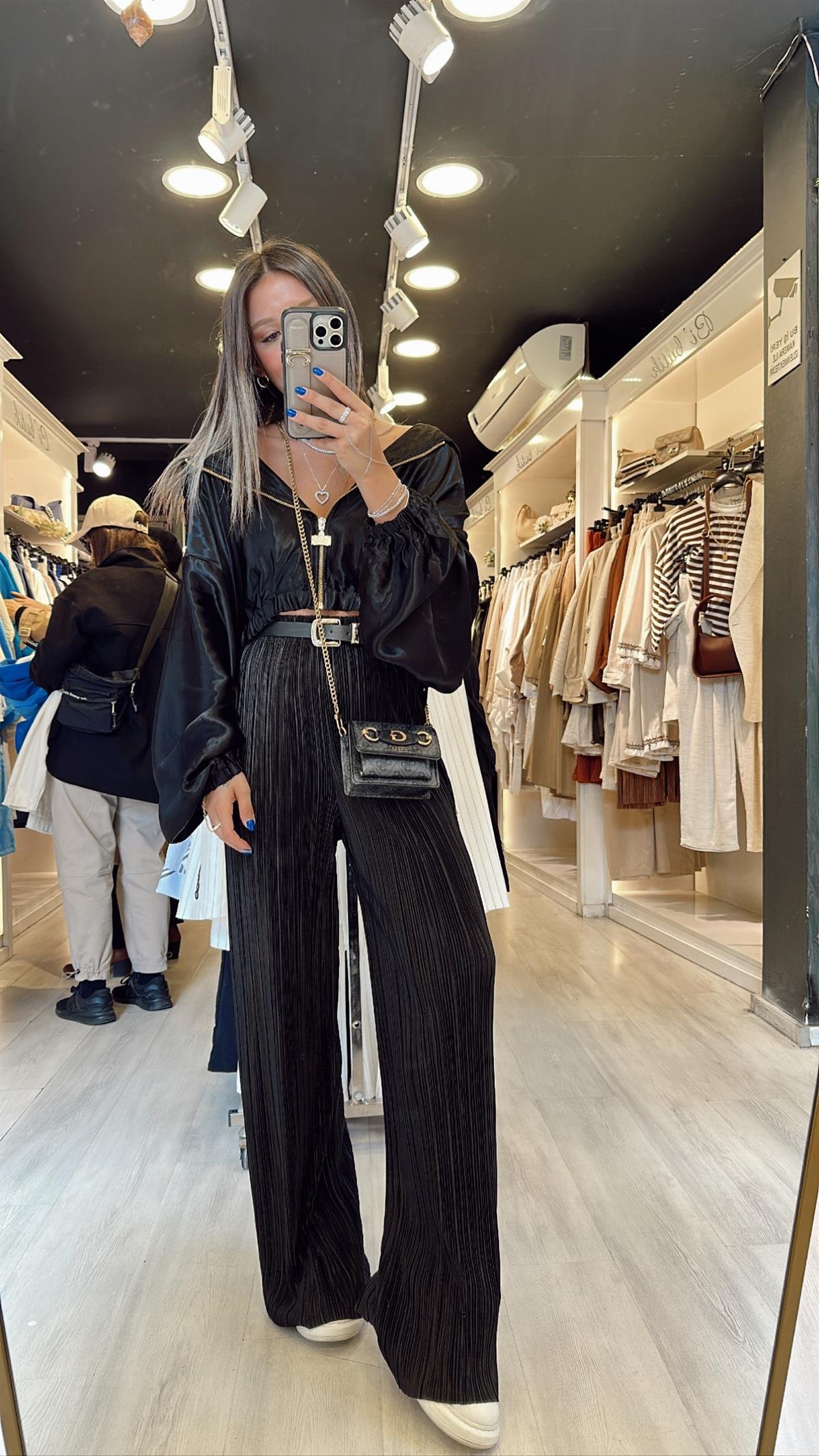 Siyah Beli Lastikli Krinkıl Kumaş Pantolon 