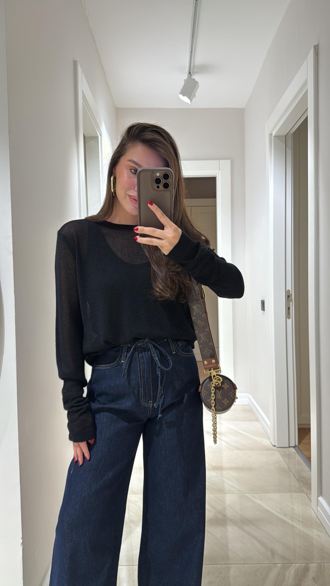 Siyah Bisiklet Yaka Atletli Bluz