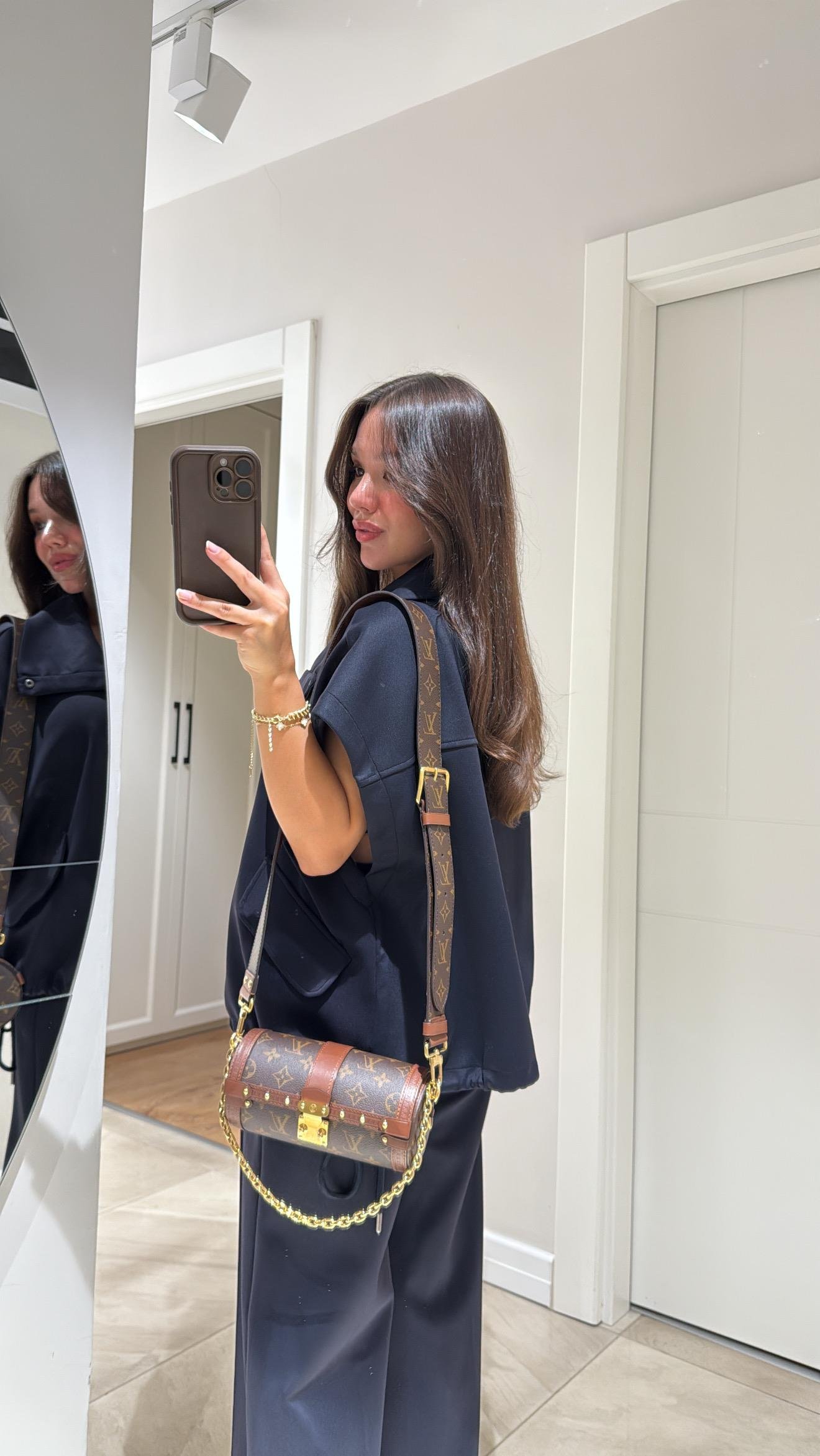 Siyah Dalgıç Kumaş Bel Büzgülü Yelek