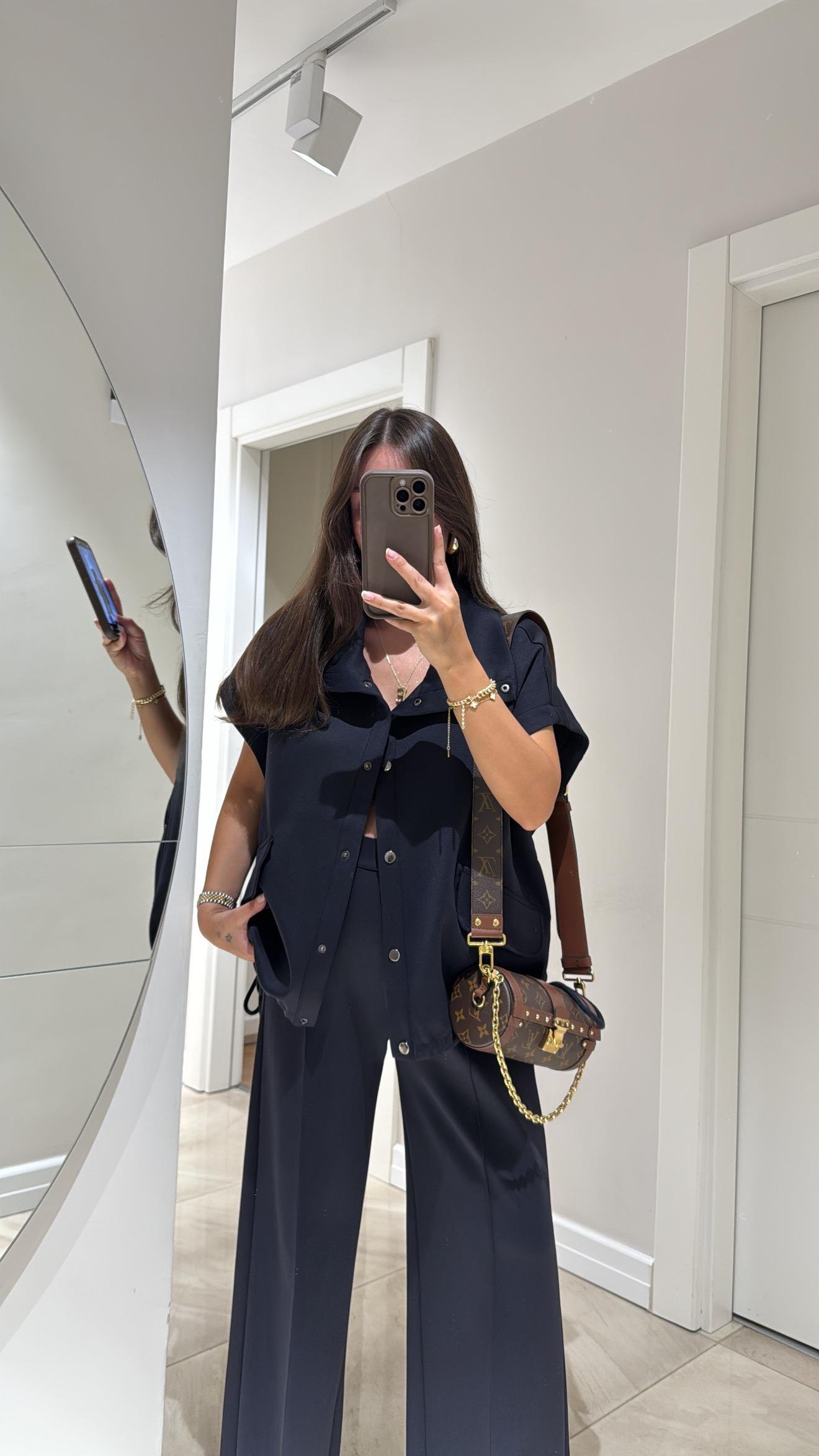 Siyah Dalgıç Kumaş Bel Büzgülü Yelek