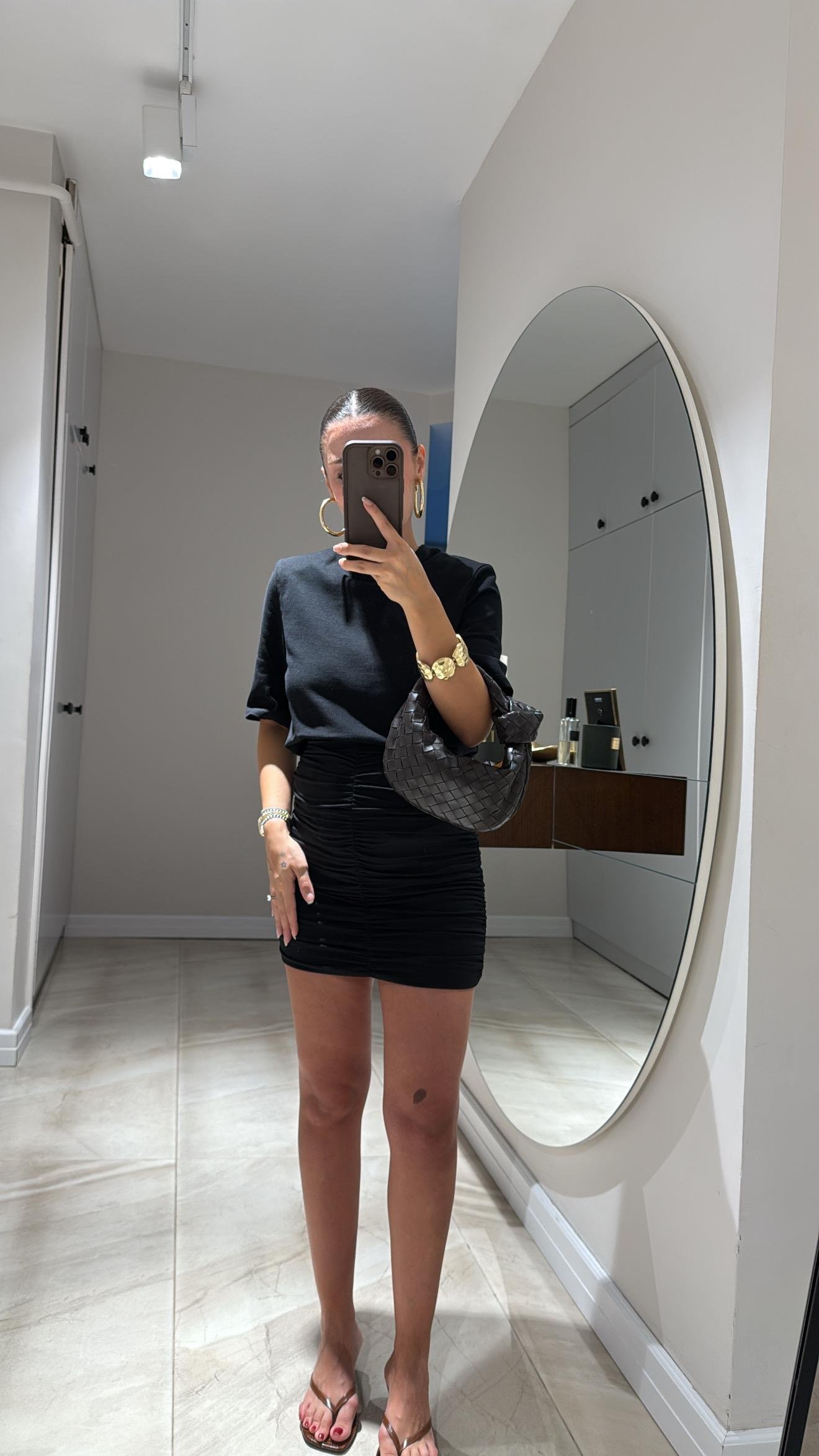 Siyah Drapeli Mini Etek 