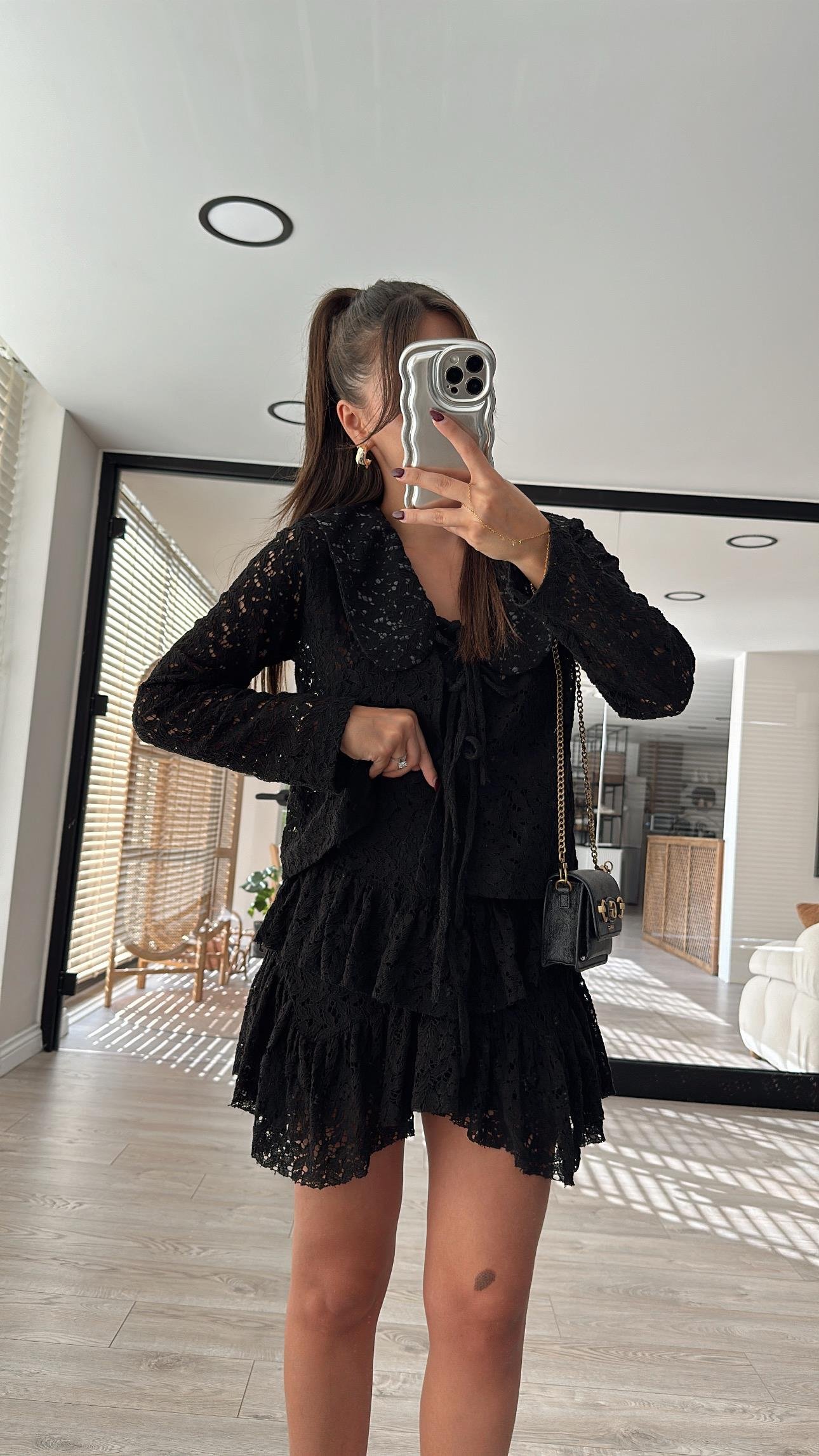 Siyah Fırfırlı Dantalli Etek