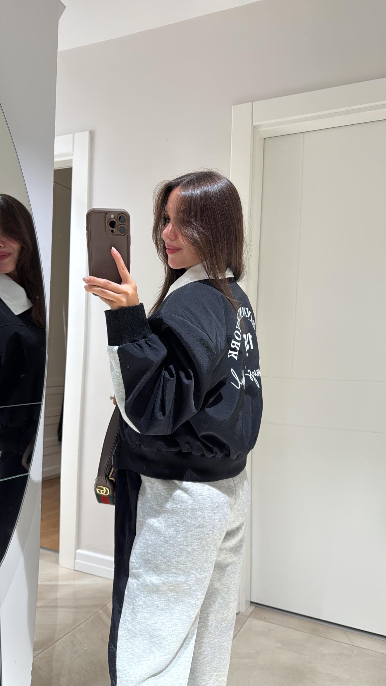 Siyah Gri Şeritli Charmlı Bomber Ceket