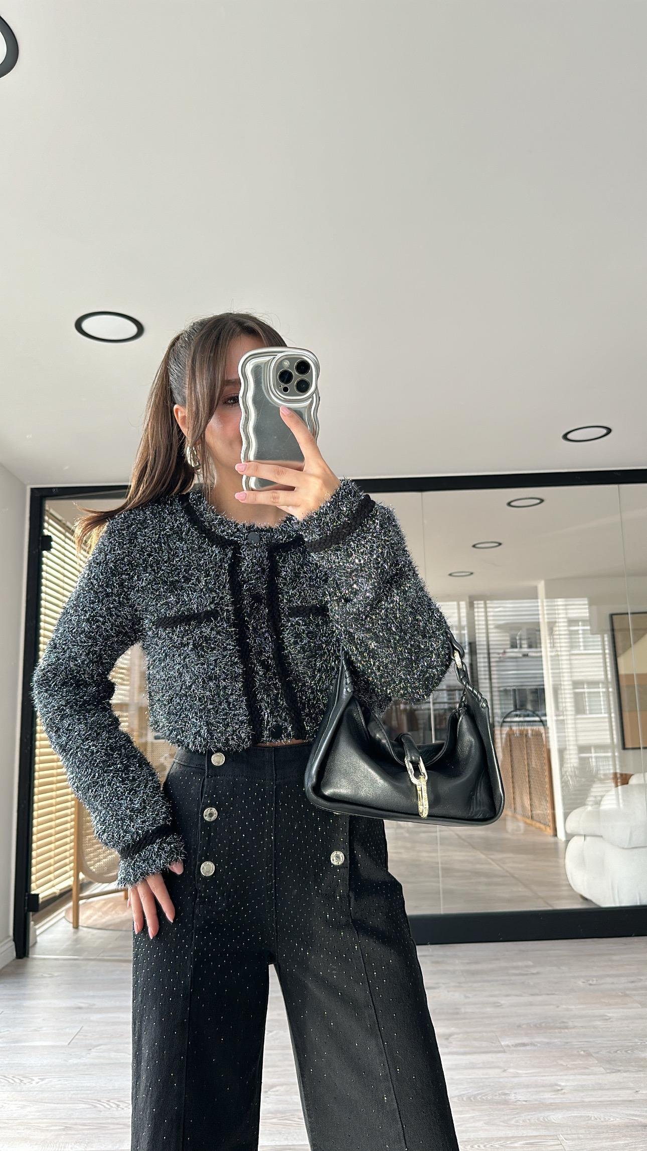 Siyah Gümüş Simli Örgü Detaylı Dilvin Hırka 