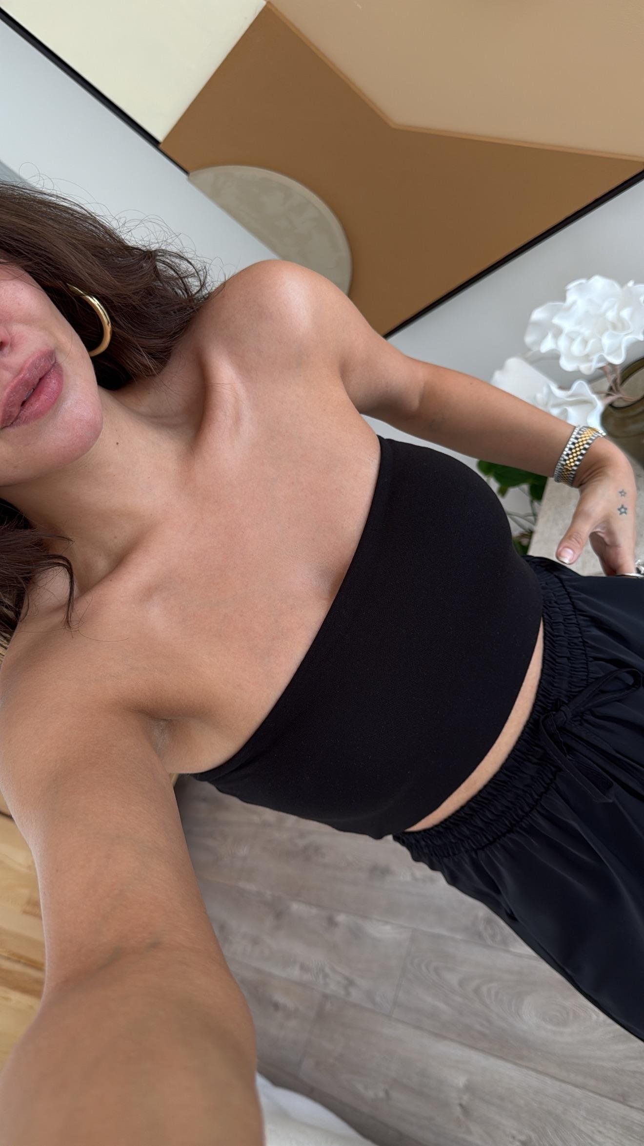 Siyah İç Pedli Straplez Bluz