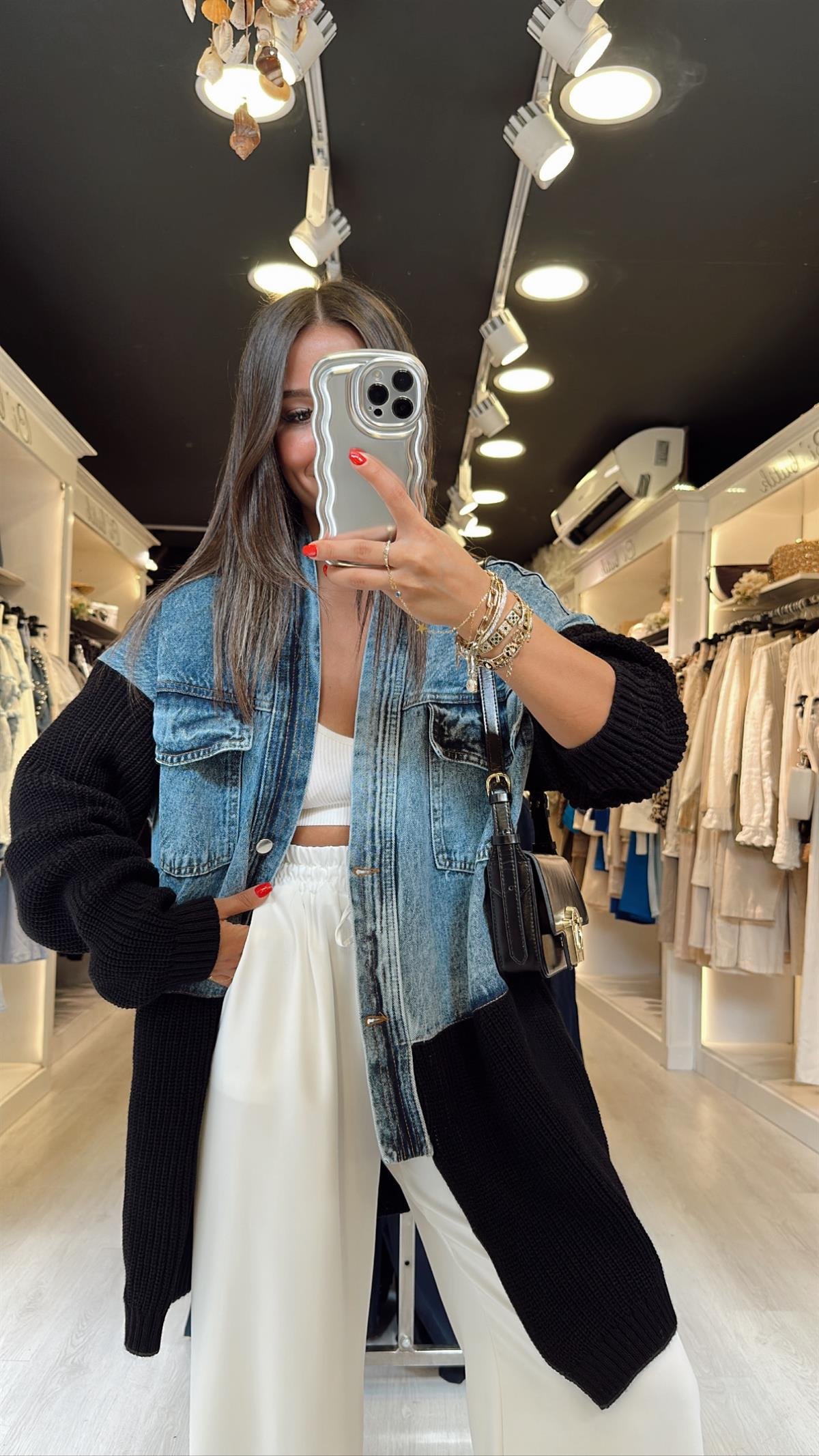 Siyah Jean Detaylı Cepli Hırka 