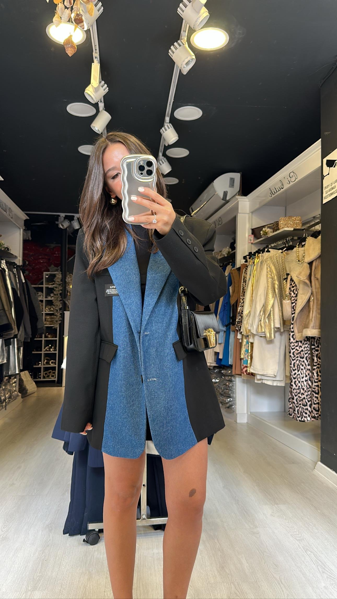 Siyah Jean Detaylı Vatkalı Blazer Ceket