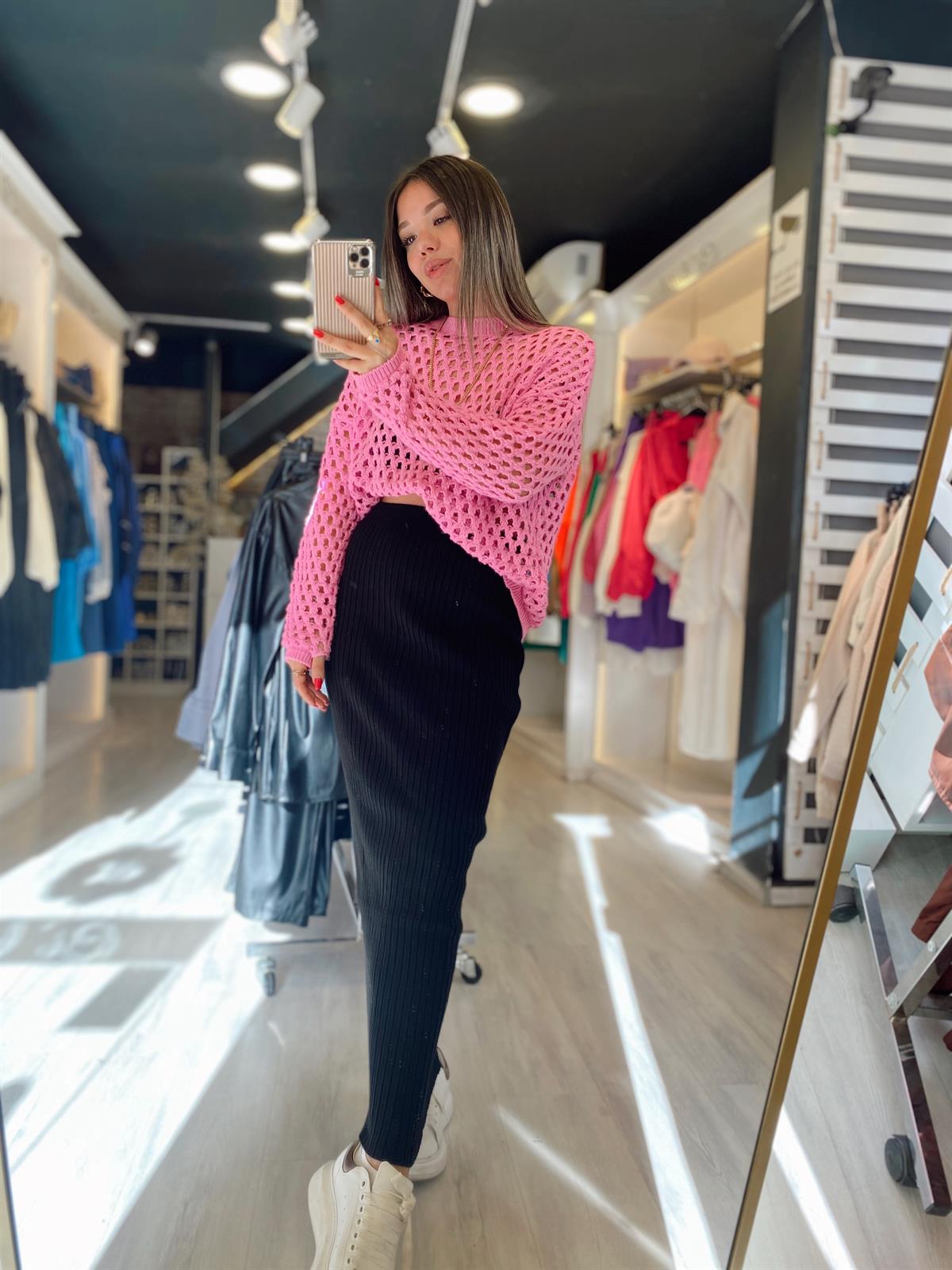 Siyah Kalem Triko Etek