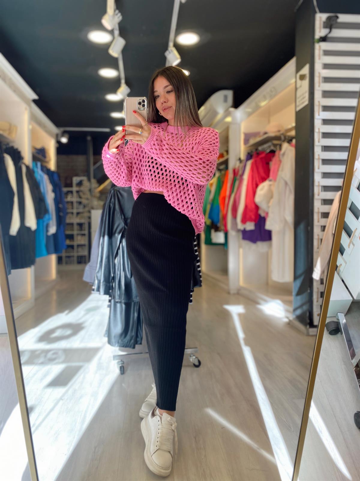 Siyah Kalem Triko Etek