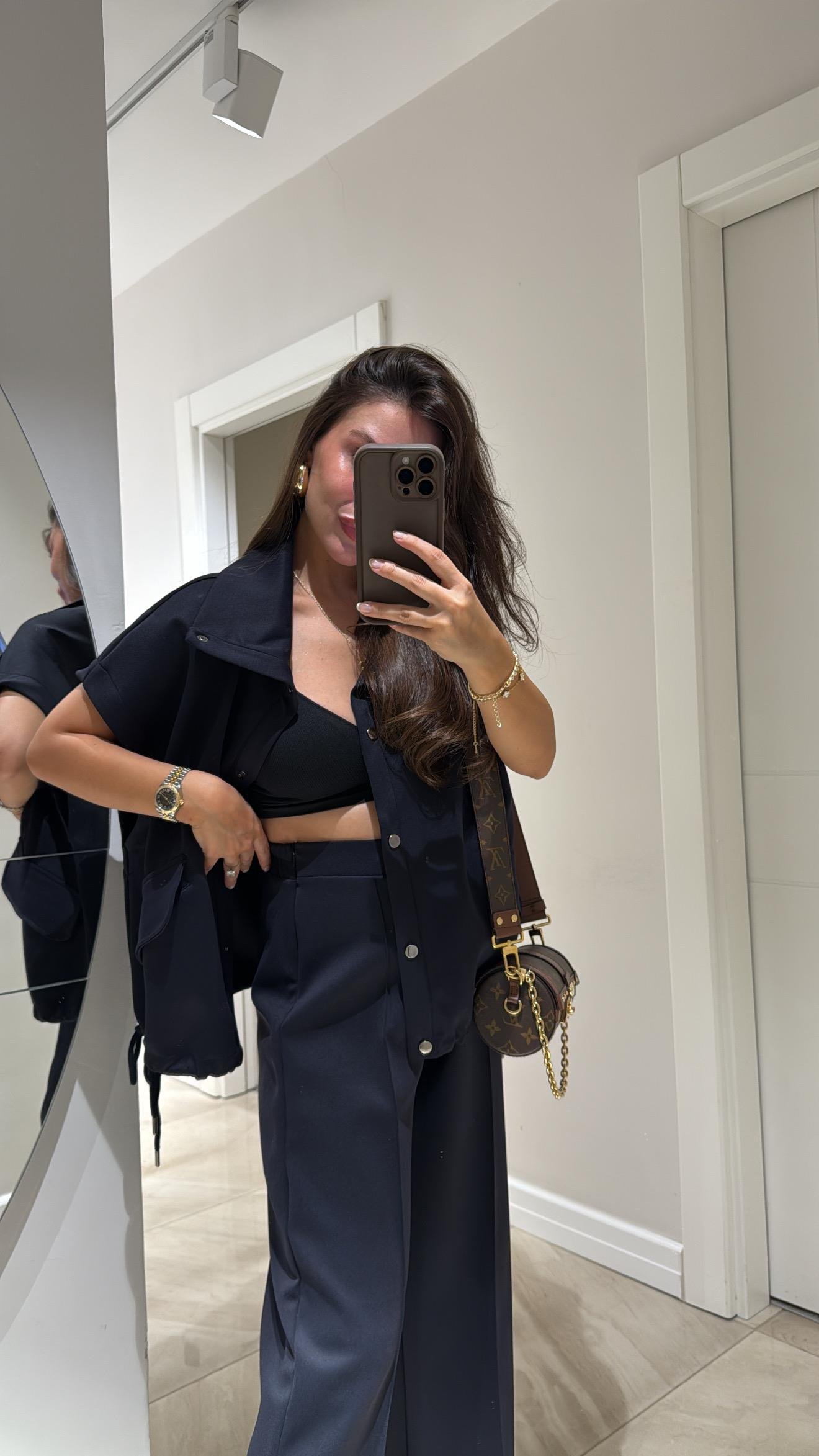 Siyah Ön Dikiş Detaylı Dalgıç Kumaş Pantolon