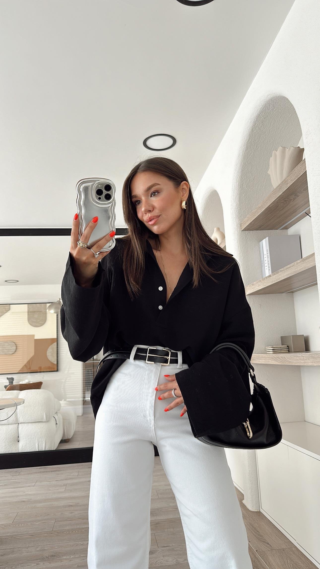 Siyah Ön Düğmeli Marka Model Keten Bluz