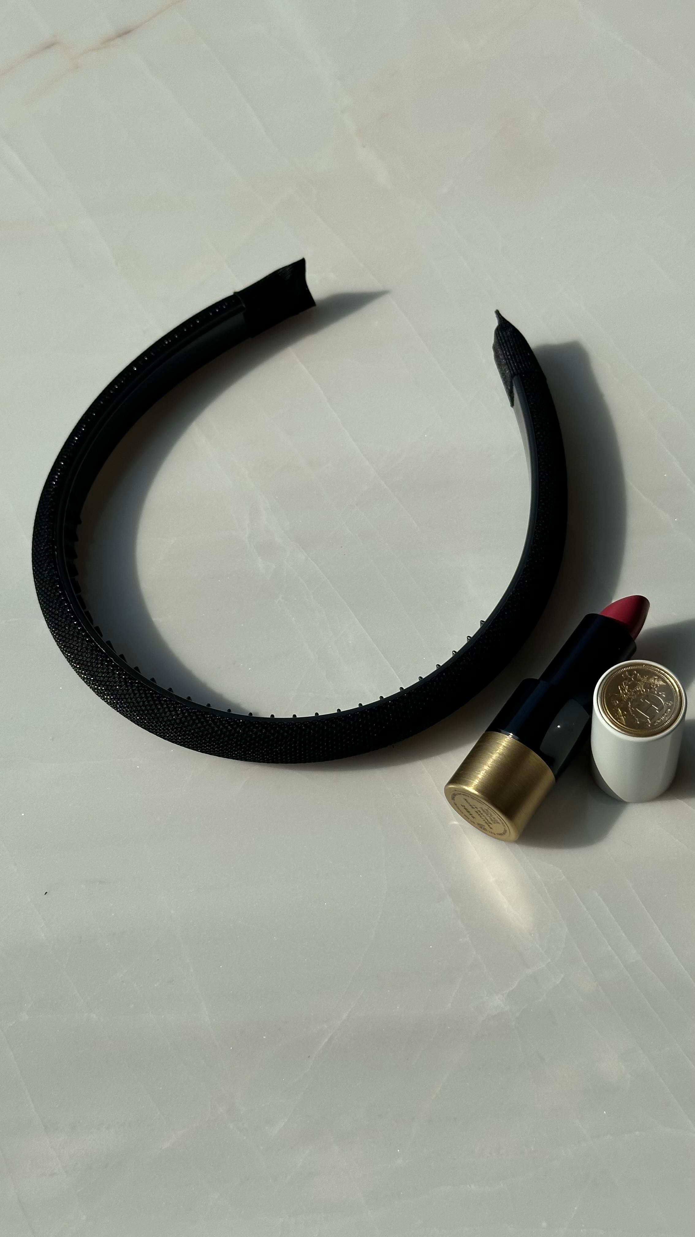 Siyah Simli İnce Taç