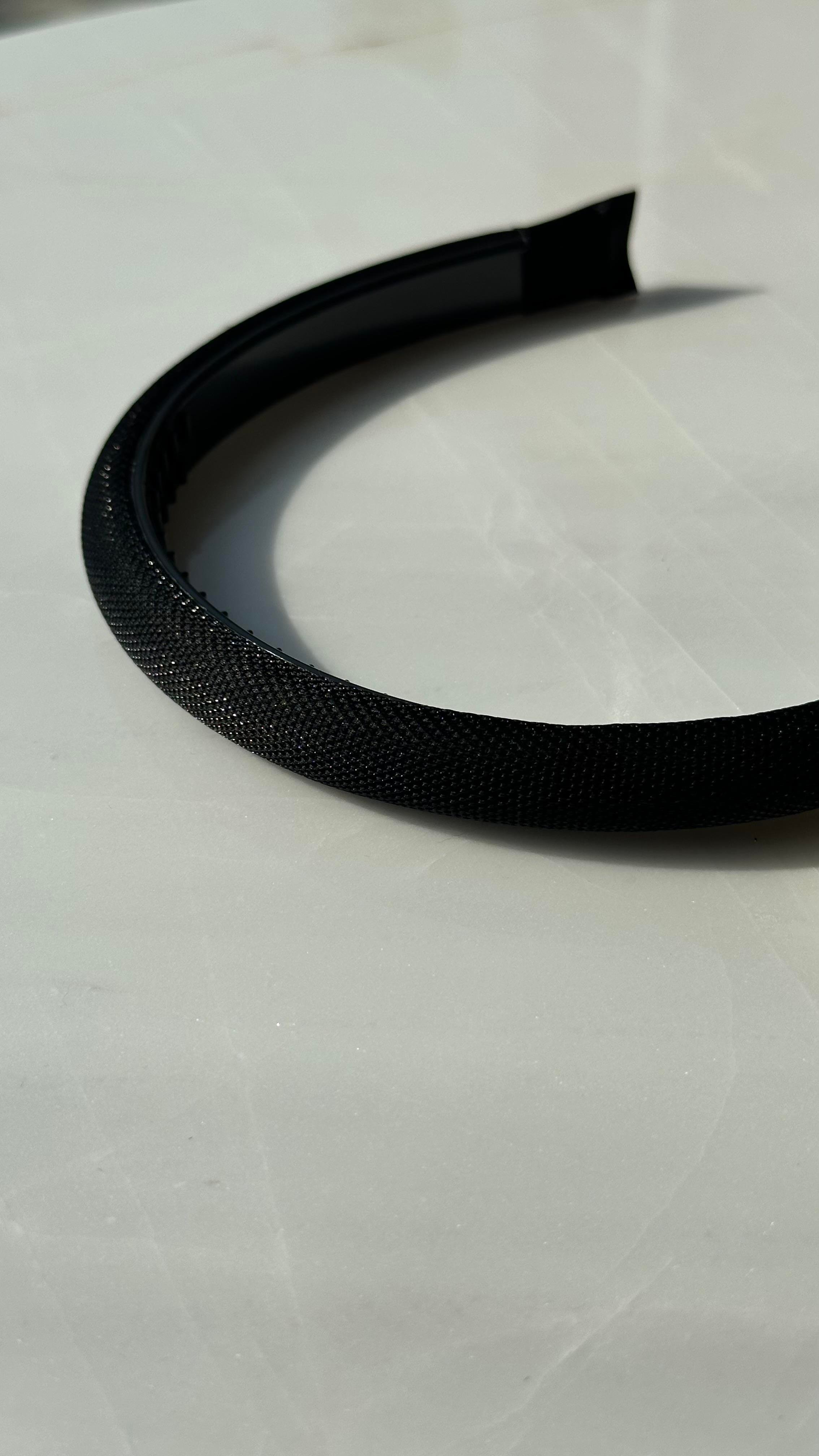 Siyah Simli İnce Taç