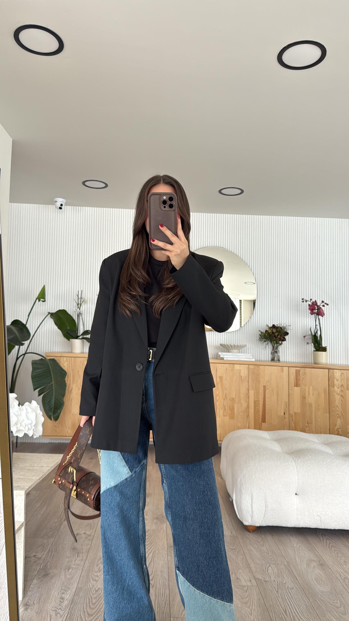 Siyah Tek Düğmeli Vatkalı Blazer Ceket 