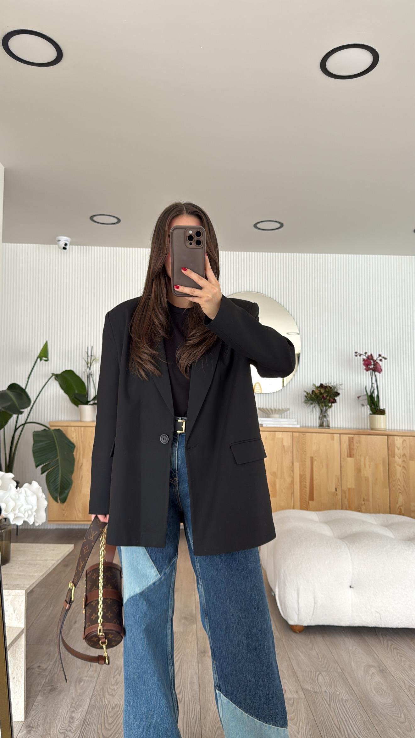 Siyah Tek Düğmeli Vatkalı Blazer Ceket 