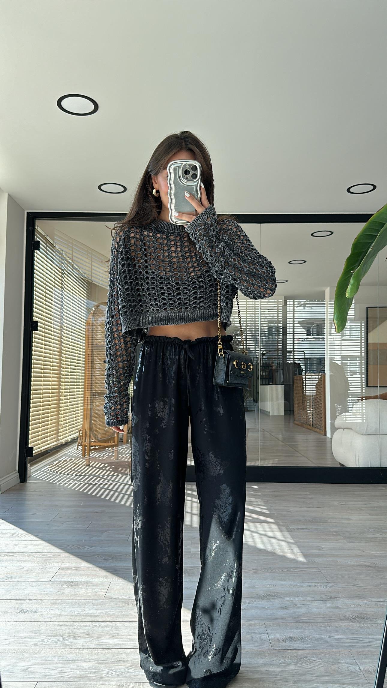 Siyah Varak Baskılı Bel Bağlamalı Pantolon 