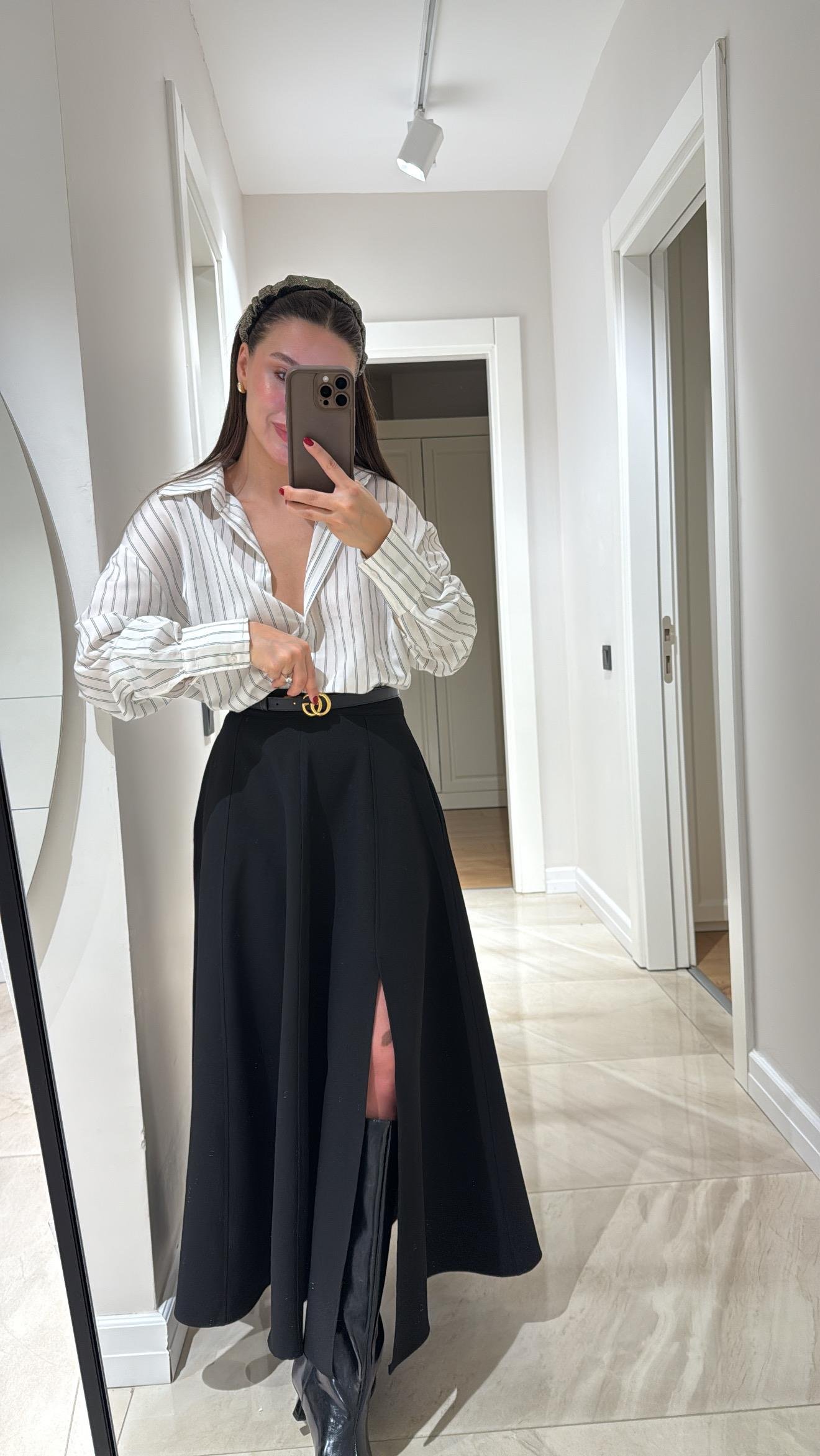 Siyah Yırtmaçlı Maxi Boy Etek 