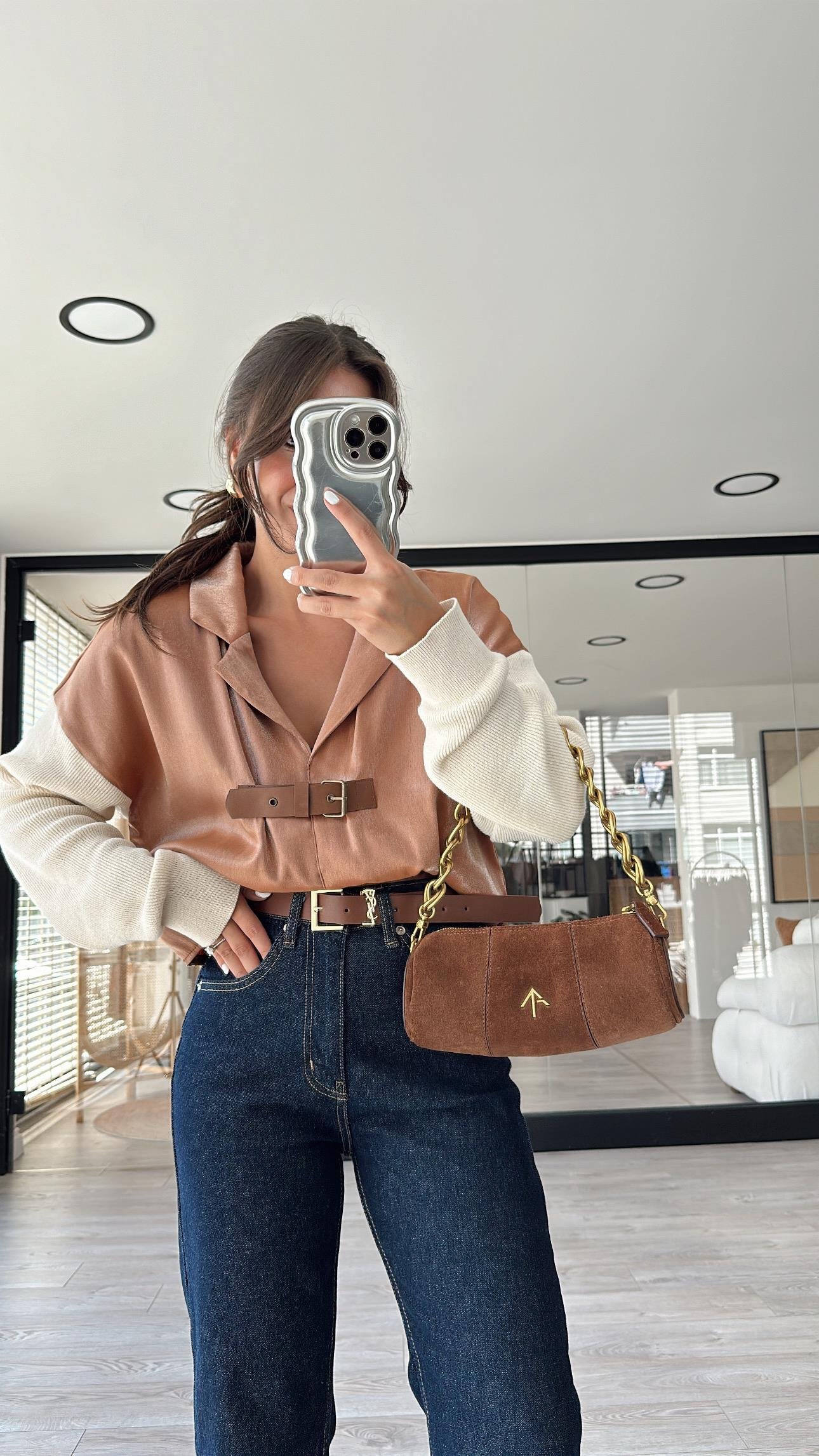 Taba Renk Kemer Detaylı Triko Kol Bluz 