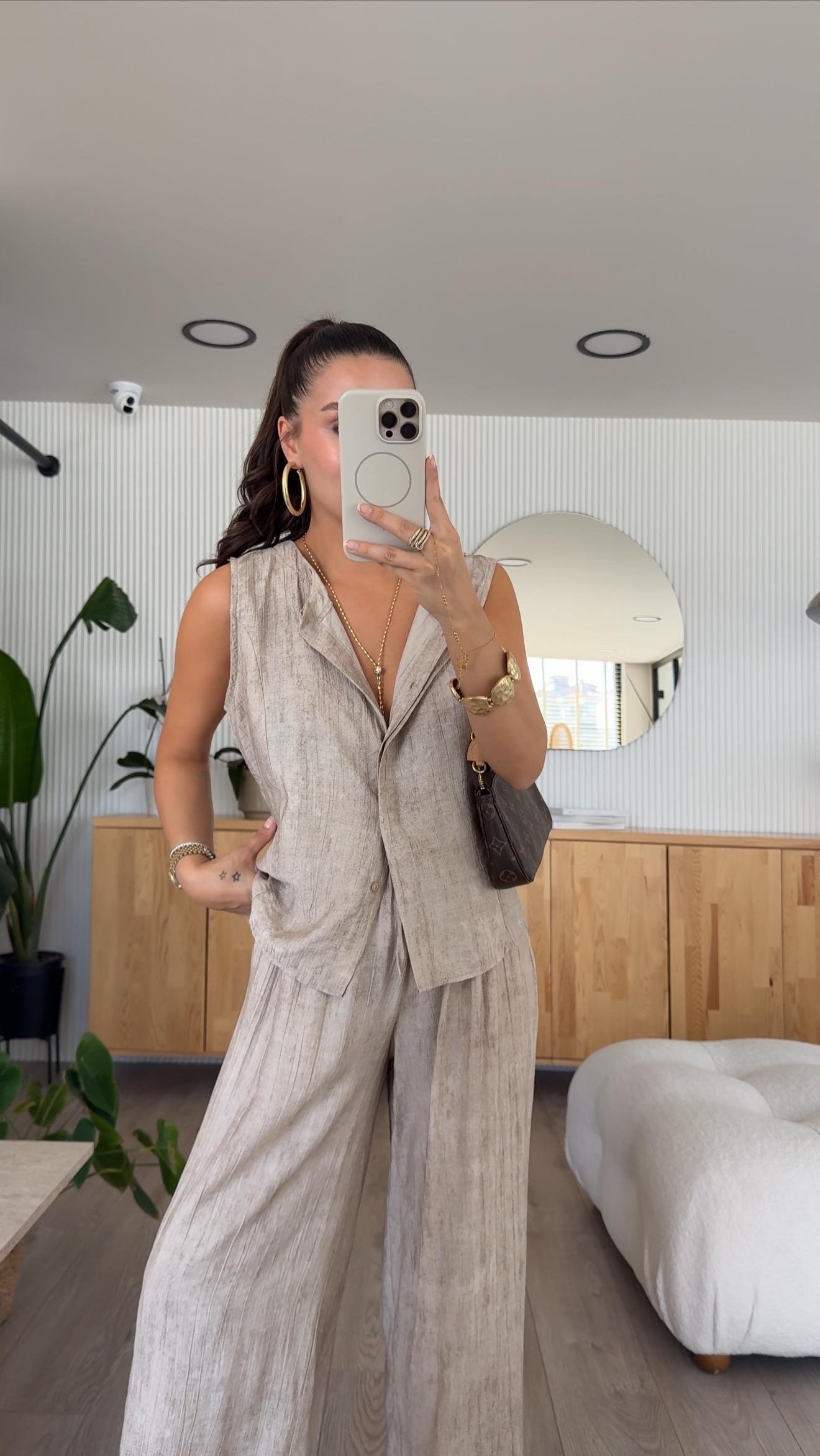 Taş Gizli Düğmeli Kendinden Desenli Pantolon Takım