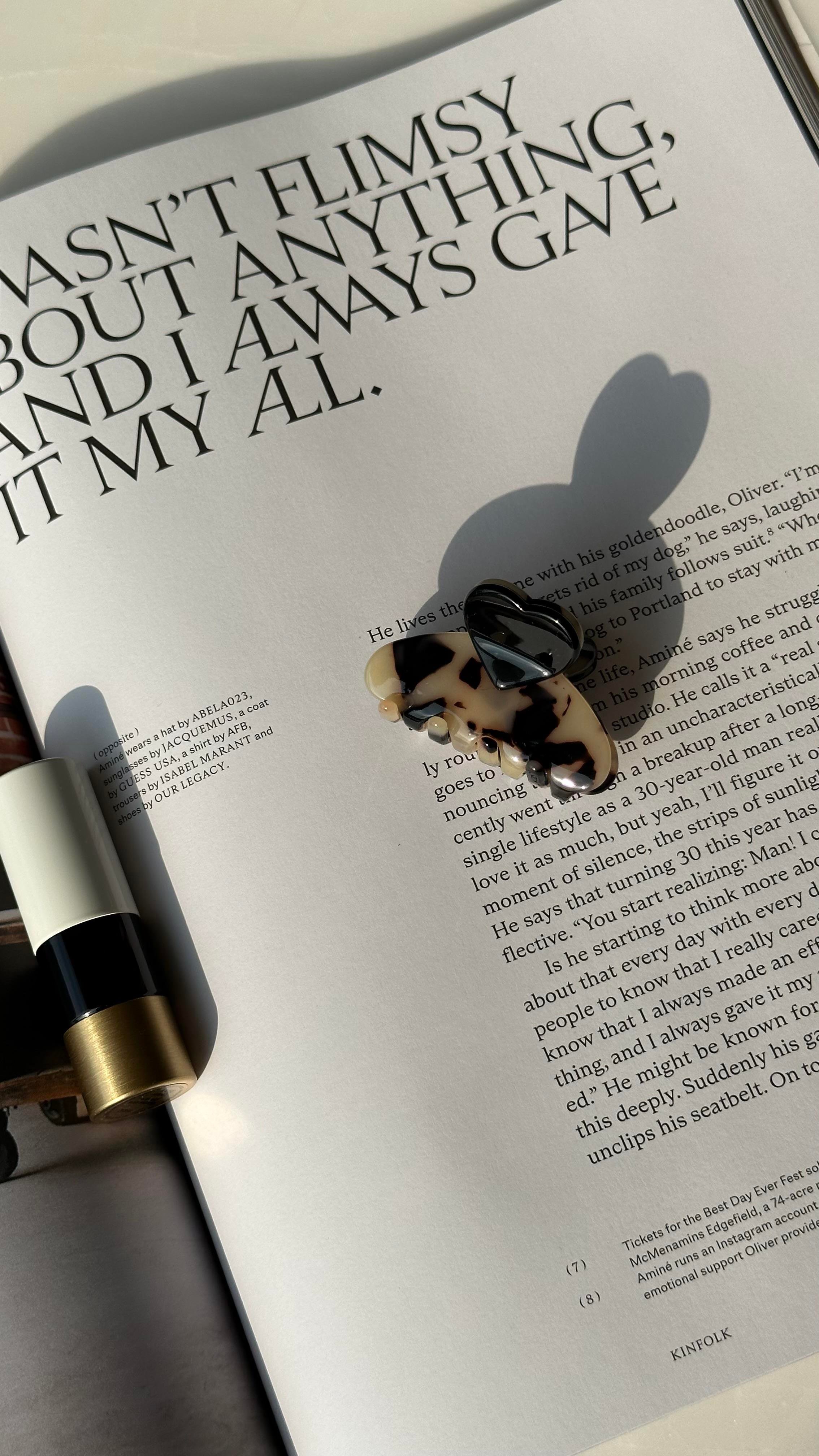 Taş Kalp Detaylı Mandal Toka