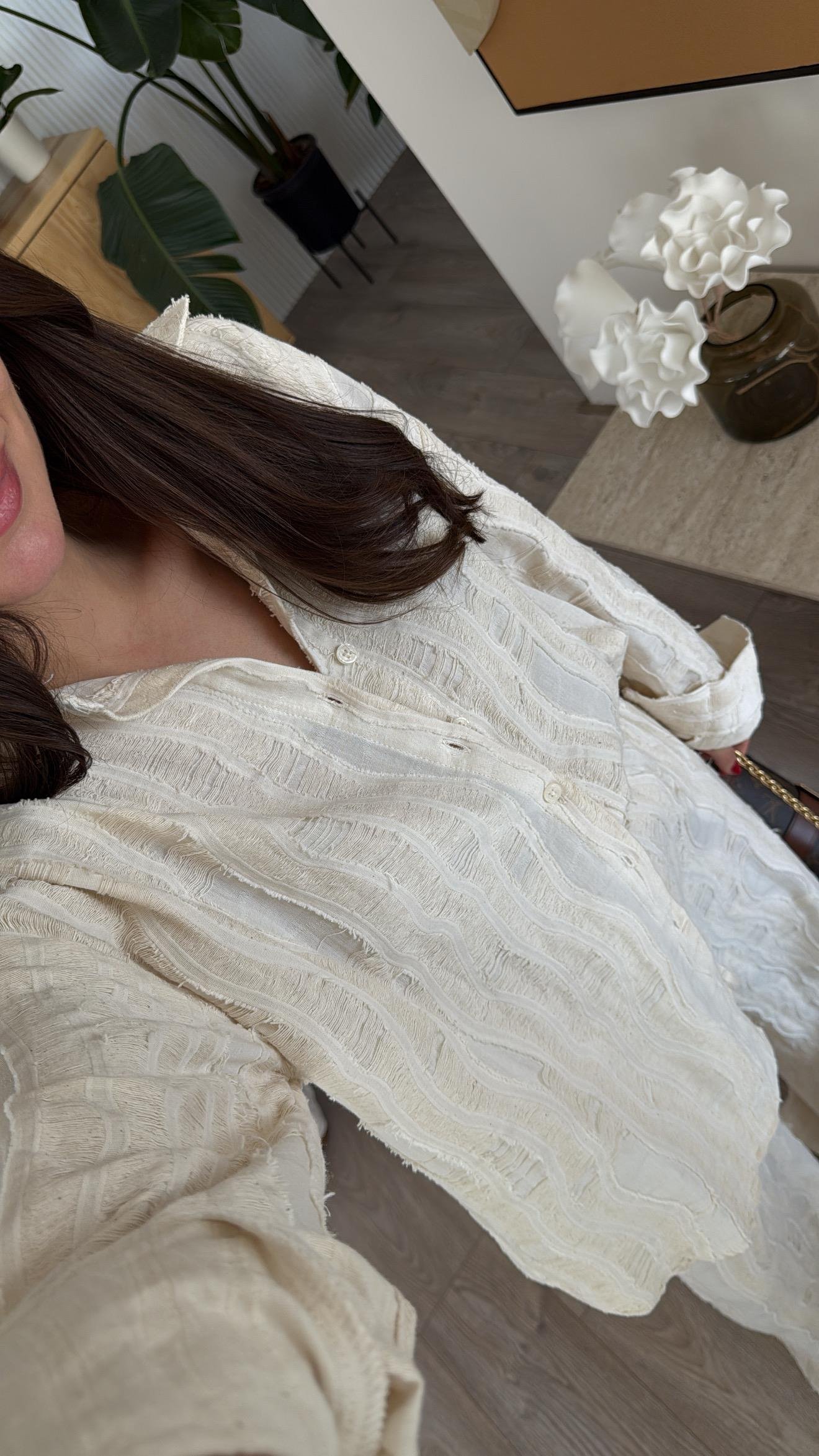 Bej Kendinden Dalgalı Gömlek Takım 