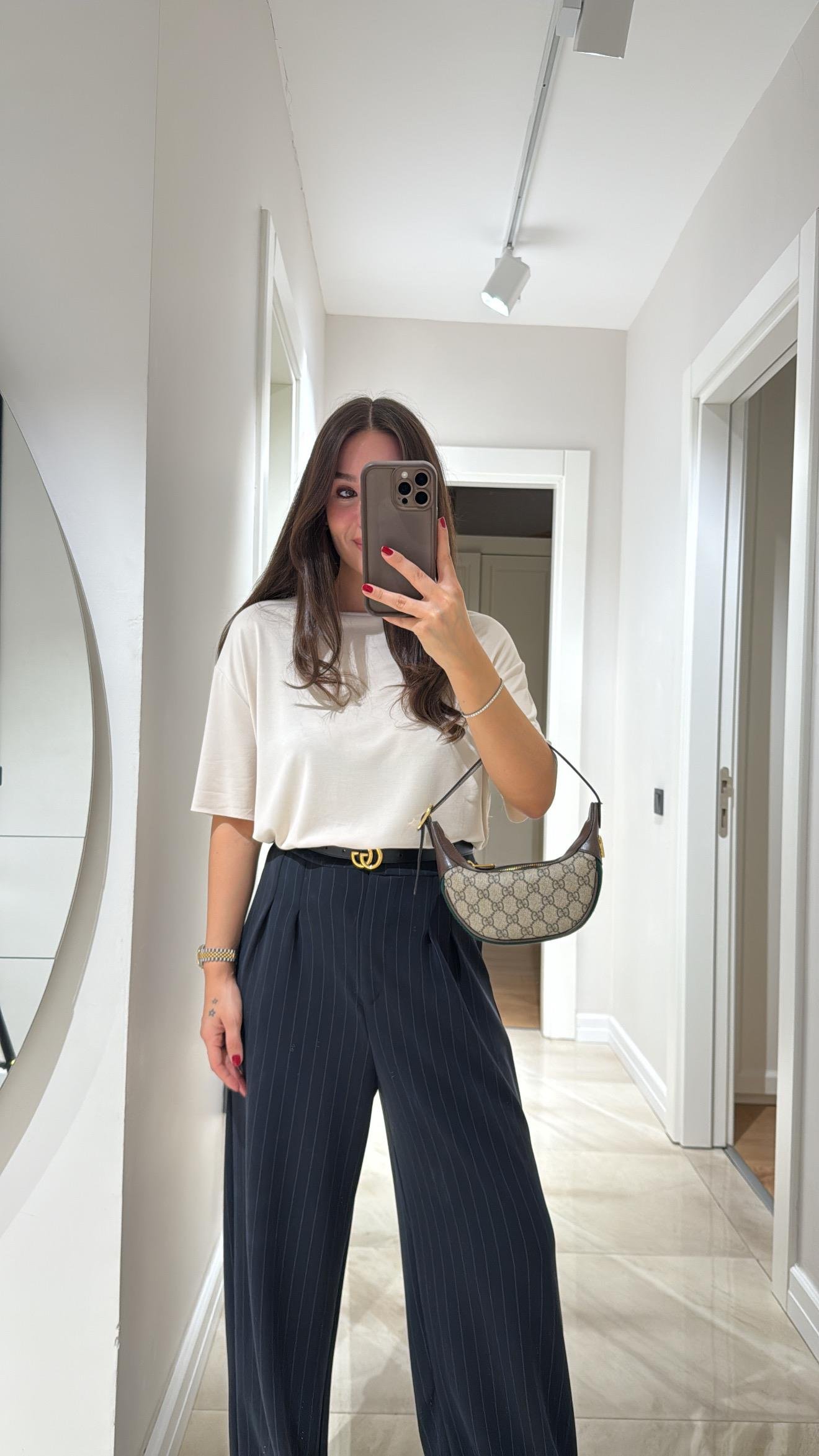 Taş Modal Kumaş Lazer Kesim Marka Model Tişört