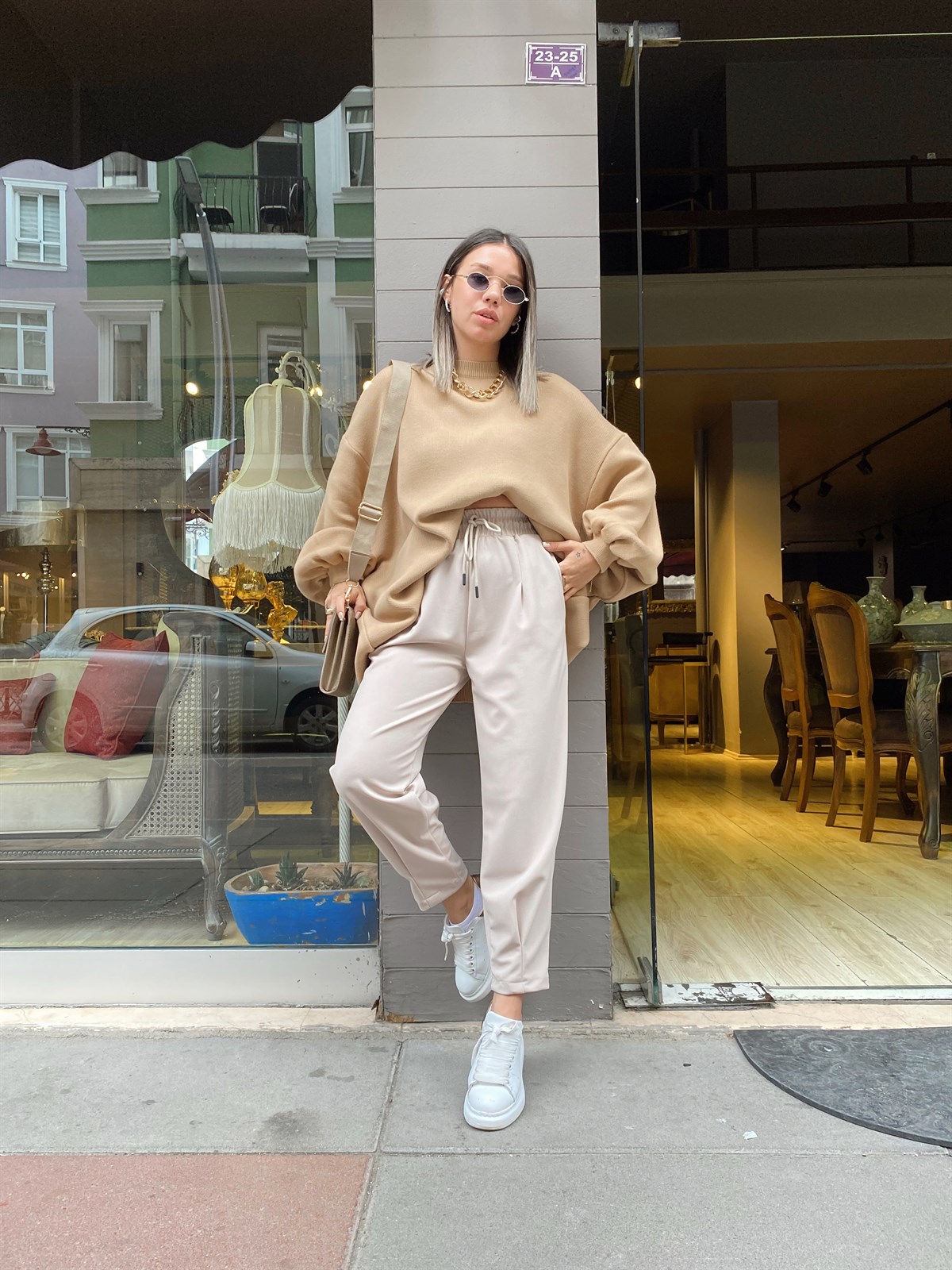 Taş Renk Beli Lastikli Paça Pileli Pantolon