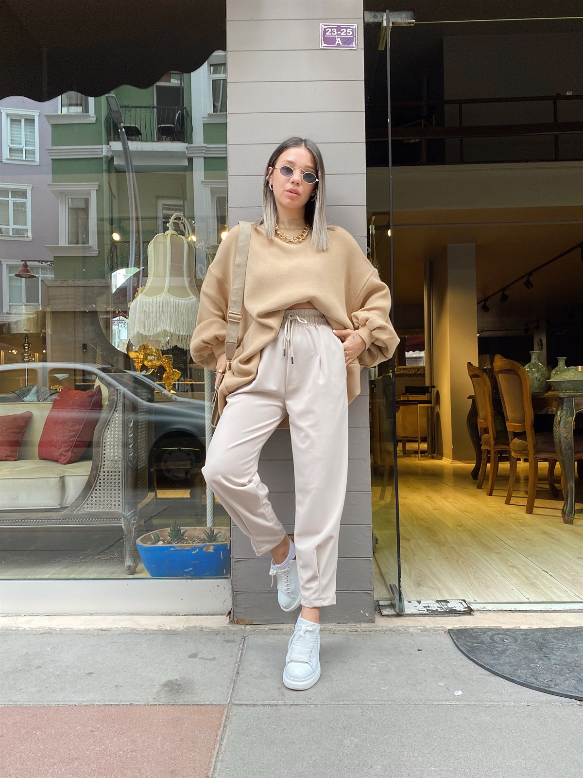 Taş Renk Beli Lastikli Paça Pileli Pantolon
