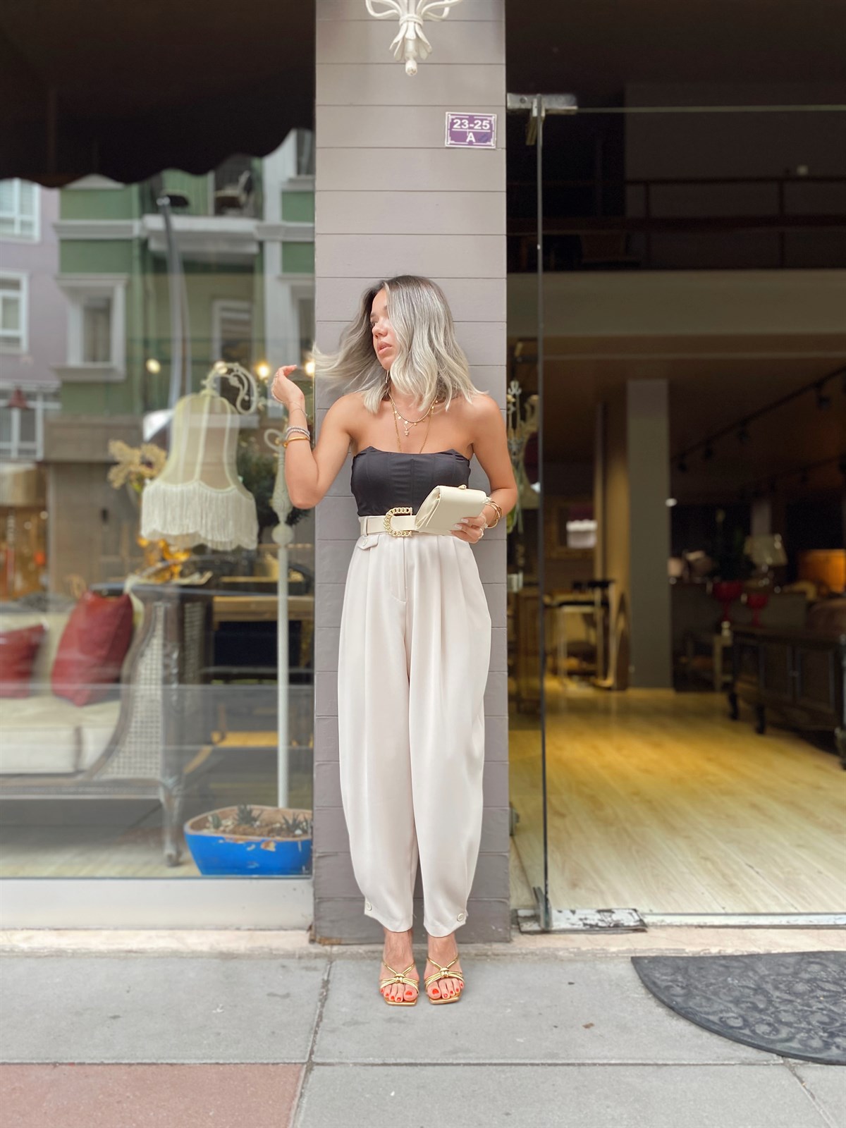 Taş Renk Duğmeli Şalvar Model Pantolon 