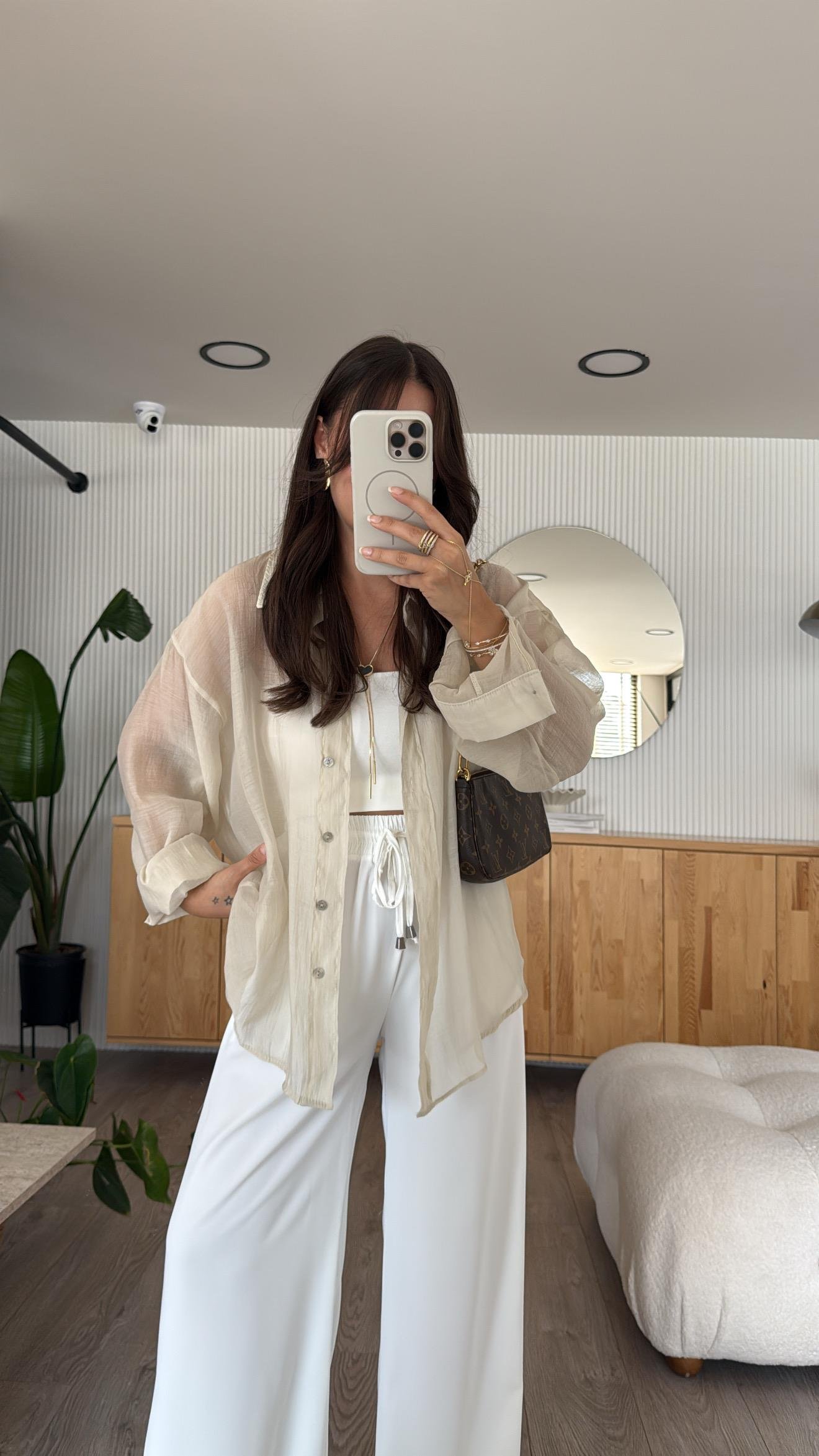 Taş Transparan İpeksi Gömlek 