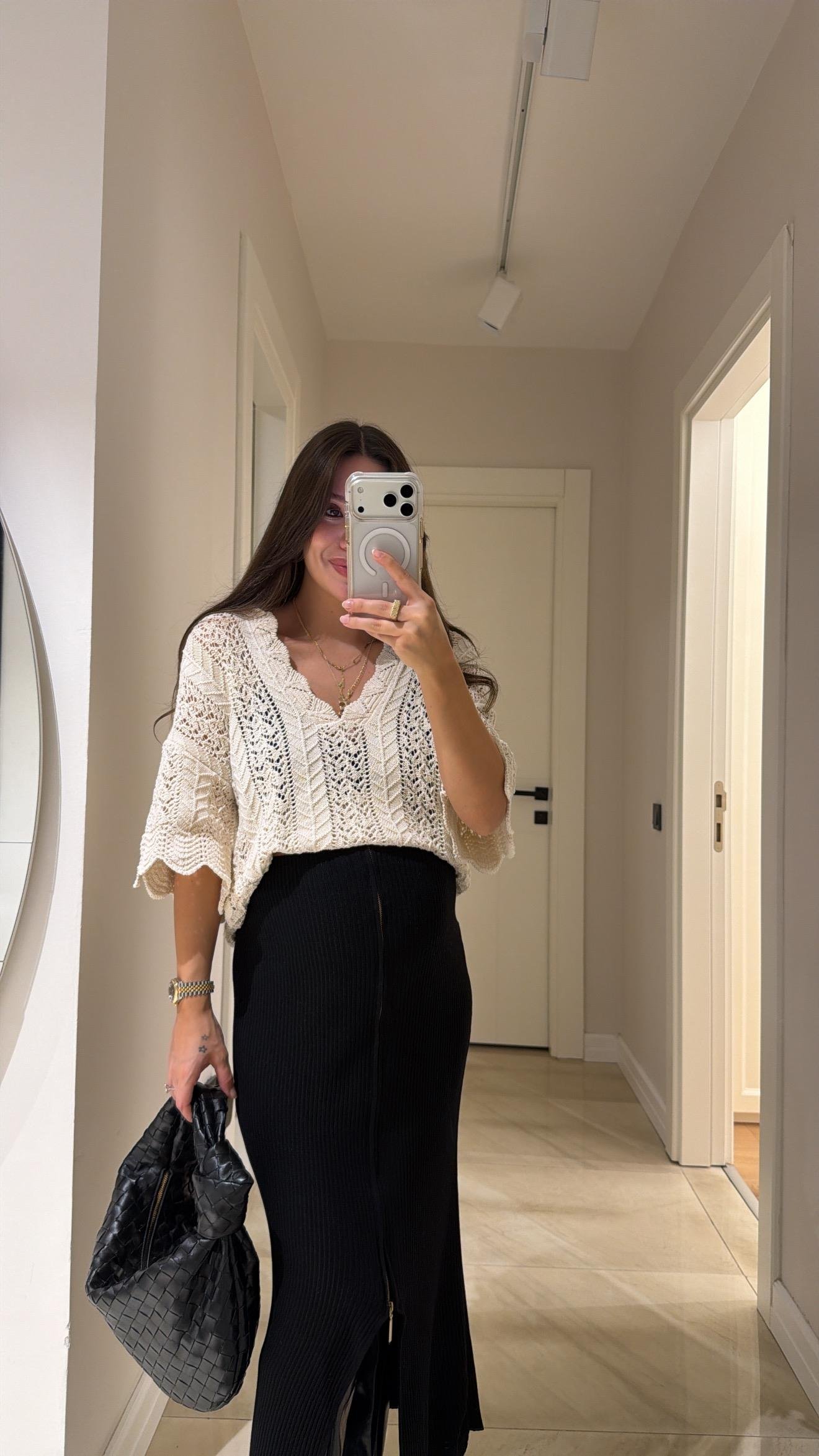 Taş V Yaka Ajurlu Marka Model Kazak