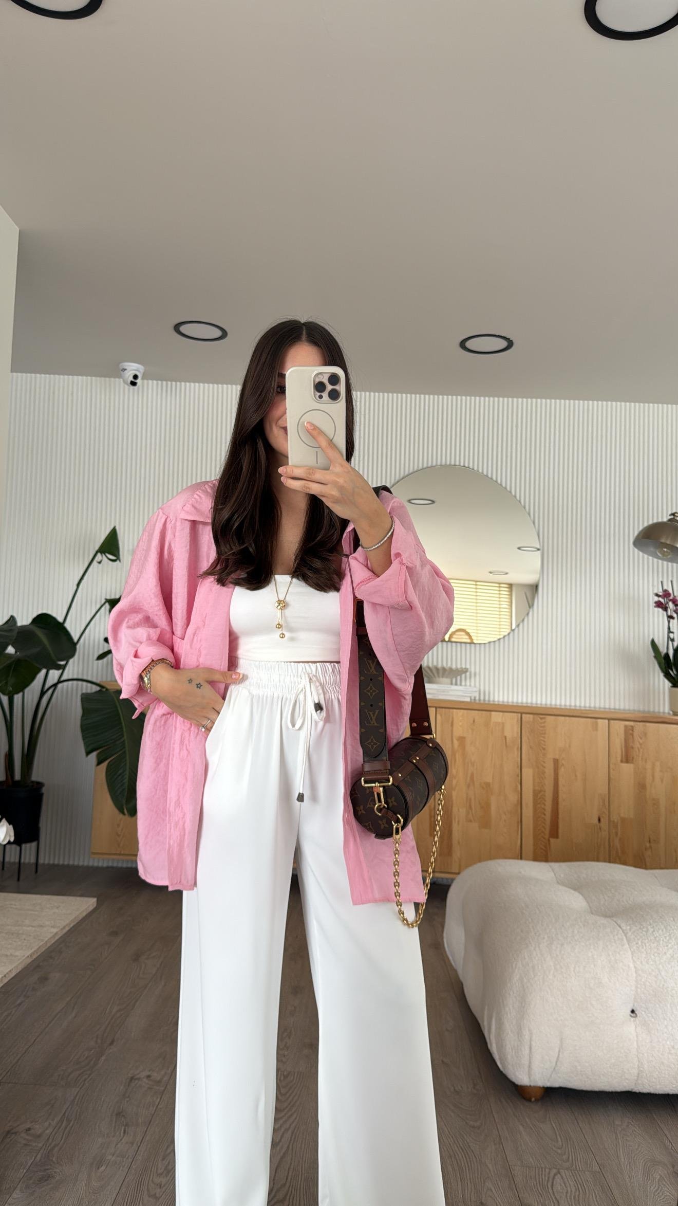 Toz Pembe Tensel Kumaş Düşük Omuzlu Oversize Gömlek