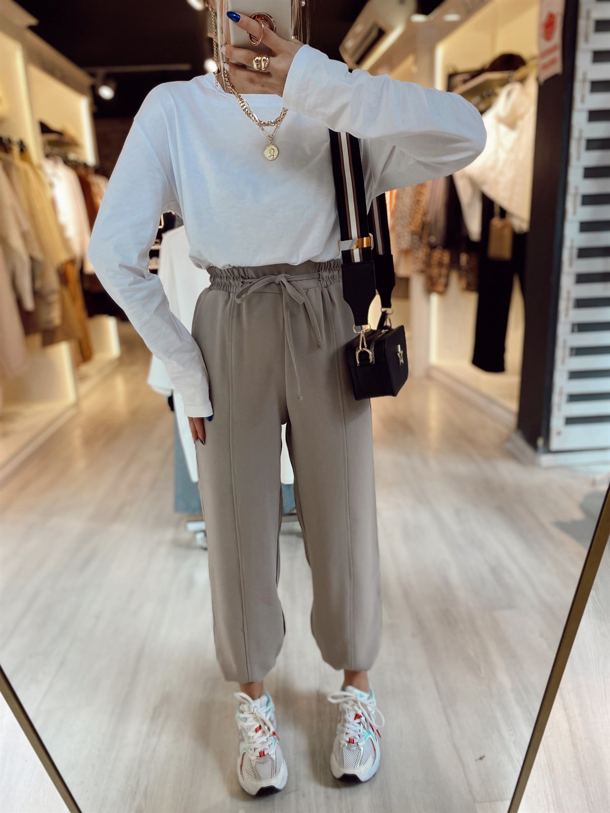 Vizon Beli Lastikli Pantolon