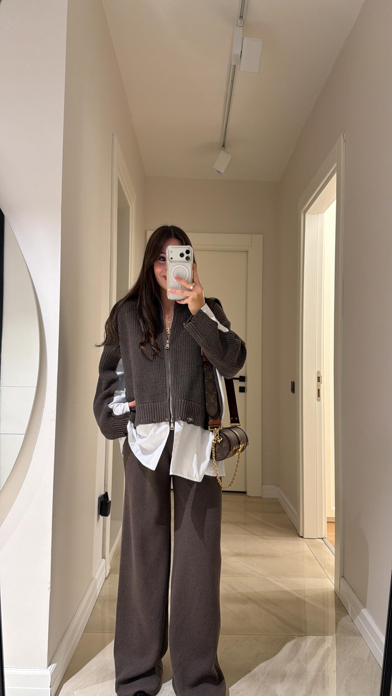 Vizon Gömlek Detaylı Triko Pantolon Takım 