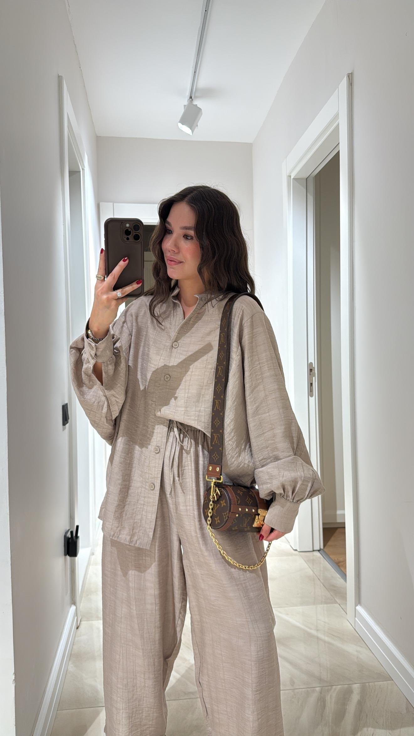 Vizon Hakim Yaka Gömlek