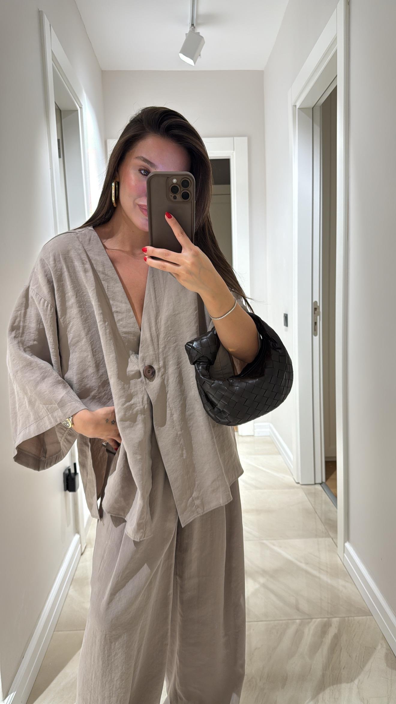 Vizon Önden Bağlamalı Tek Düğmeli Bluz 