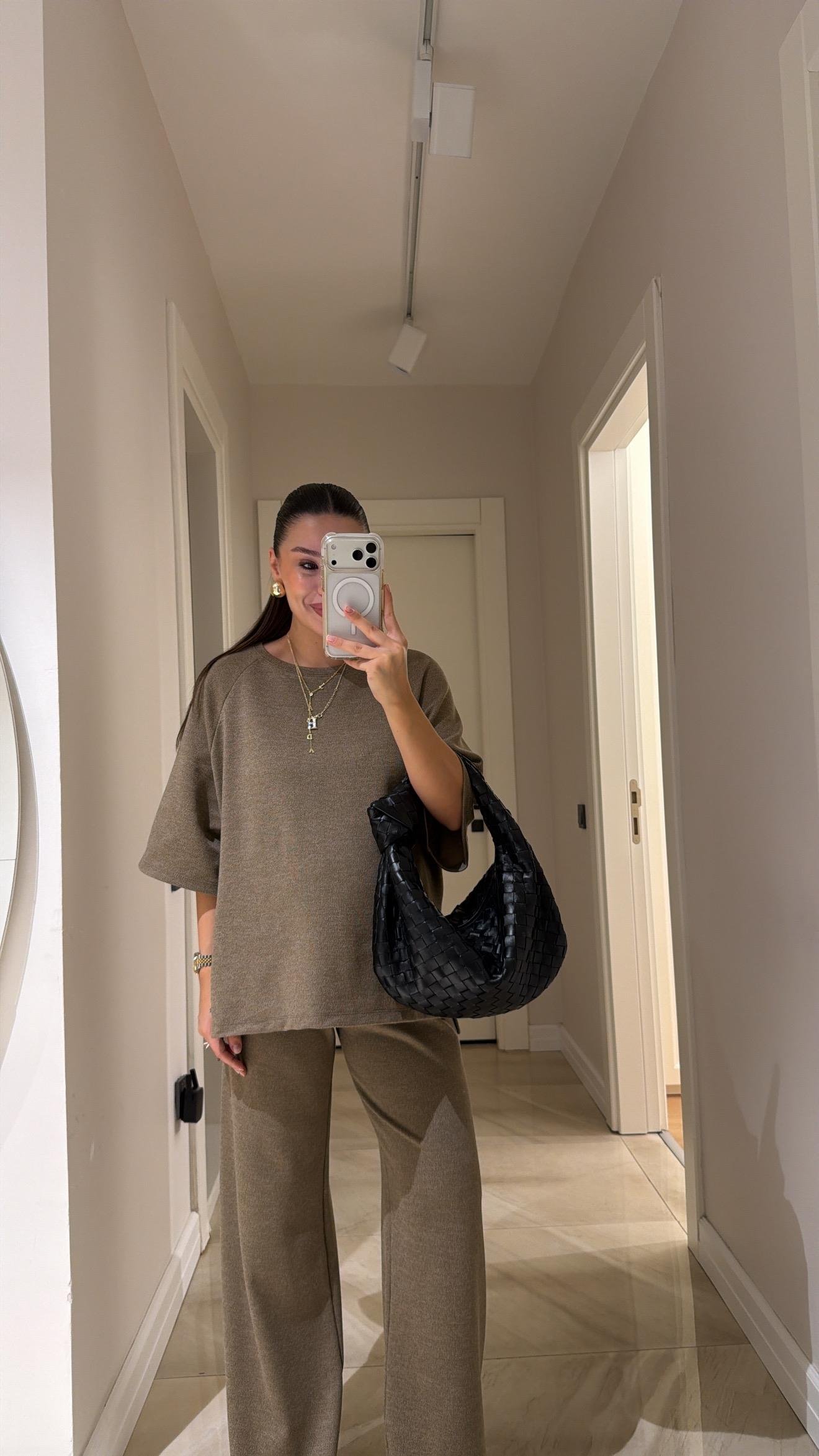 Vizon Yan Yırtmaç Detaylı Pike Takım